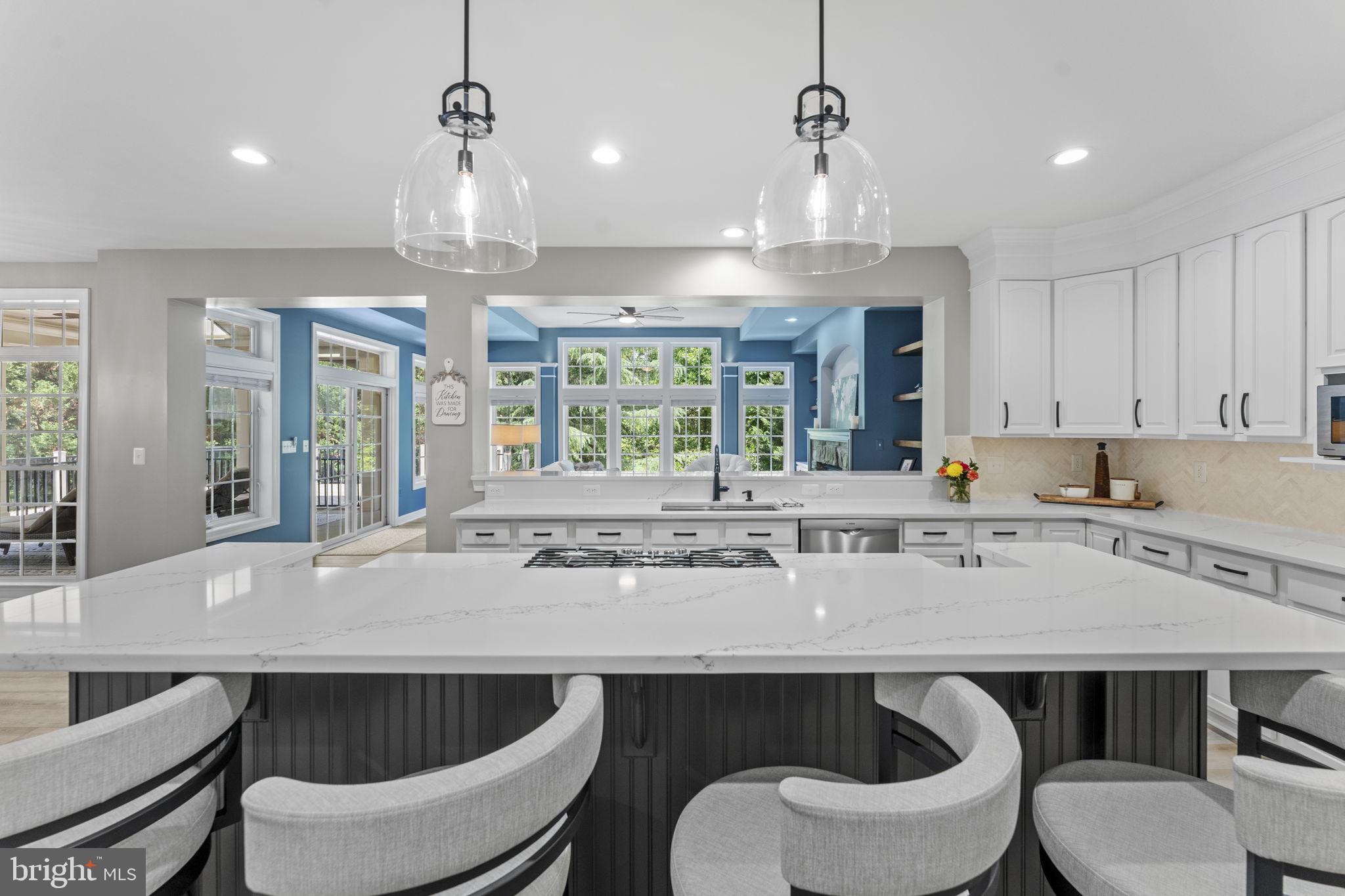 RIVER CREEK - Residential