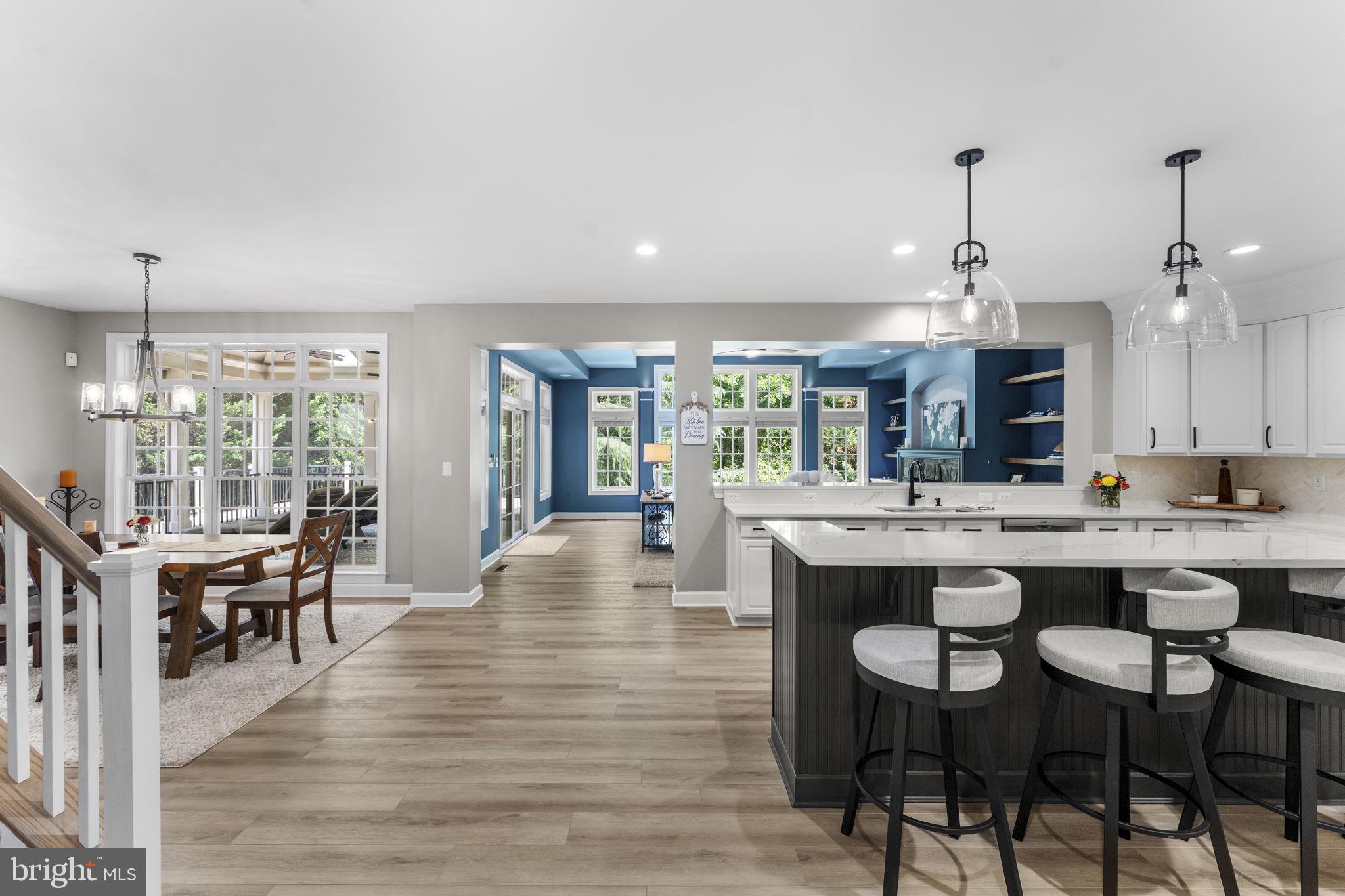 RIVER CREEK - Residential