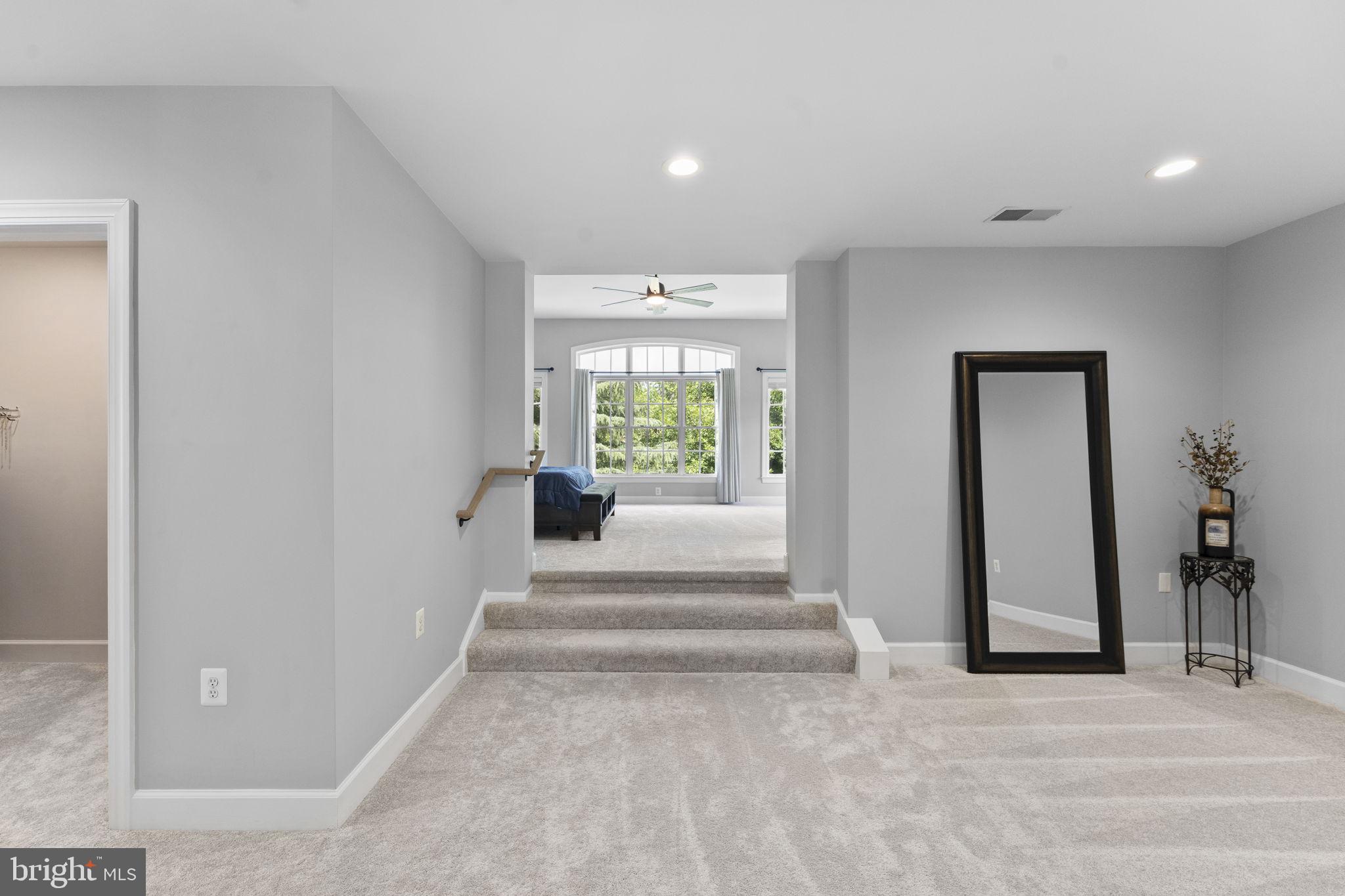 RIVER CREEK - Residential