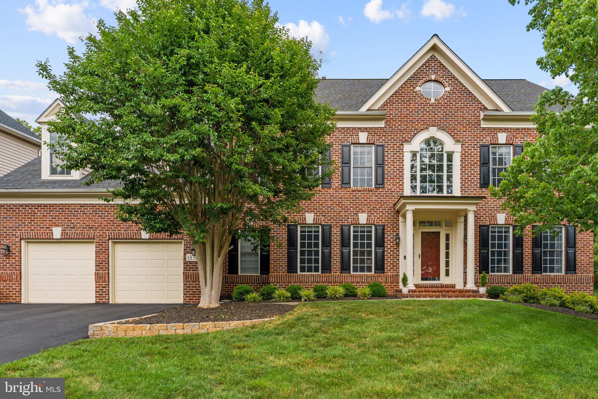 RIVER CREEK - Residential