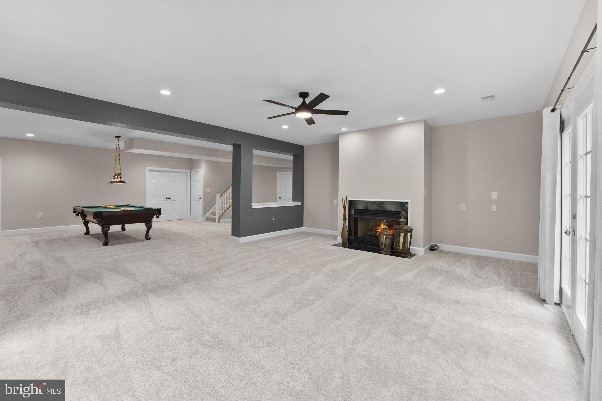 RIVER CREEK - Residential