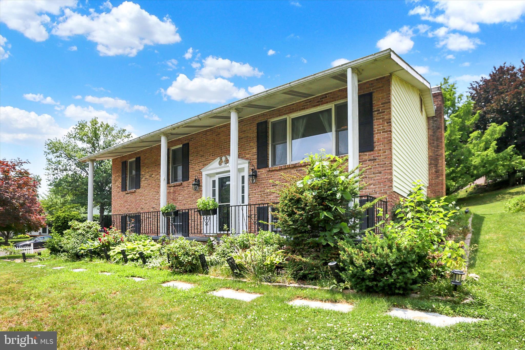 SHOPES GARDEN - Residential