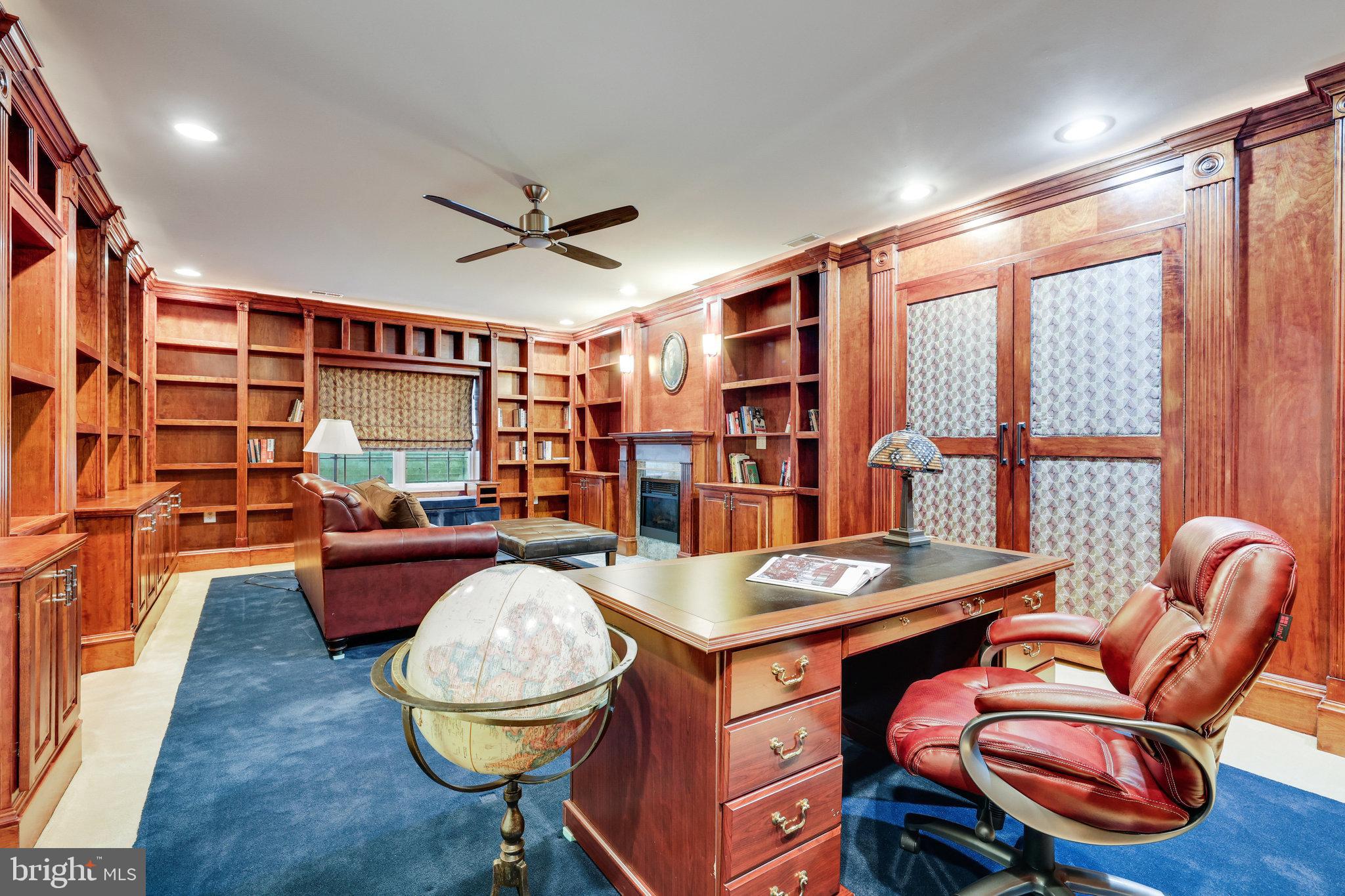 SHADETREE ESTATES - Residential