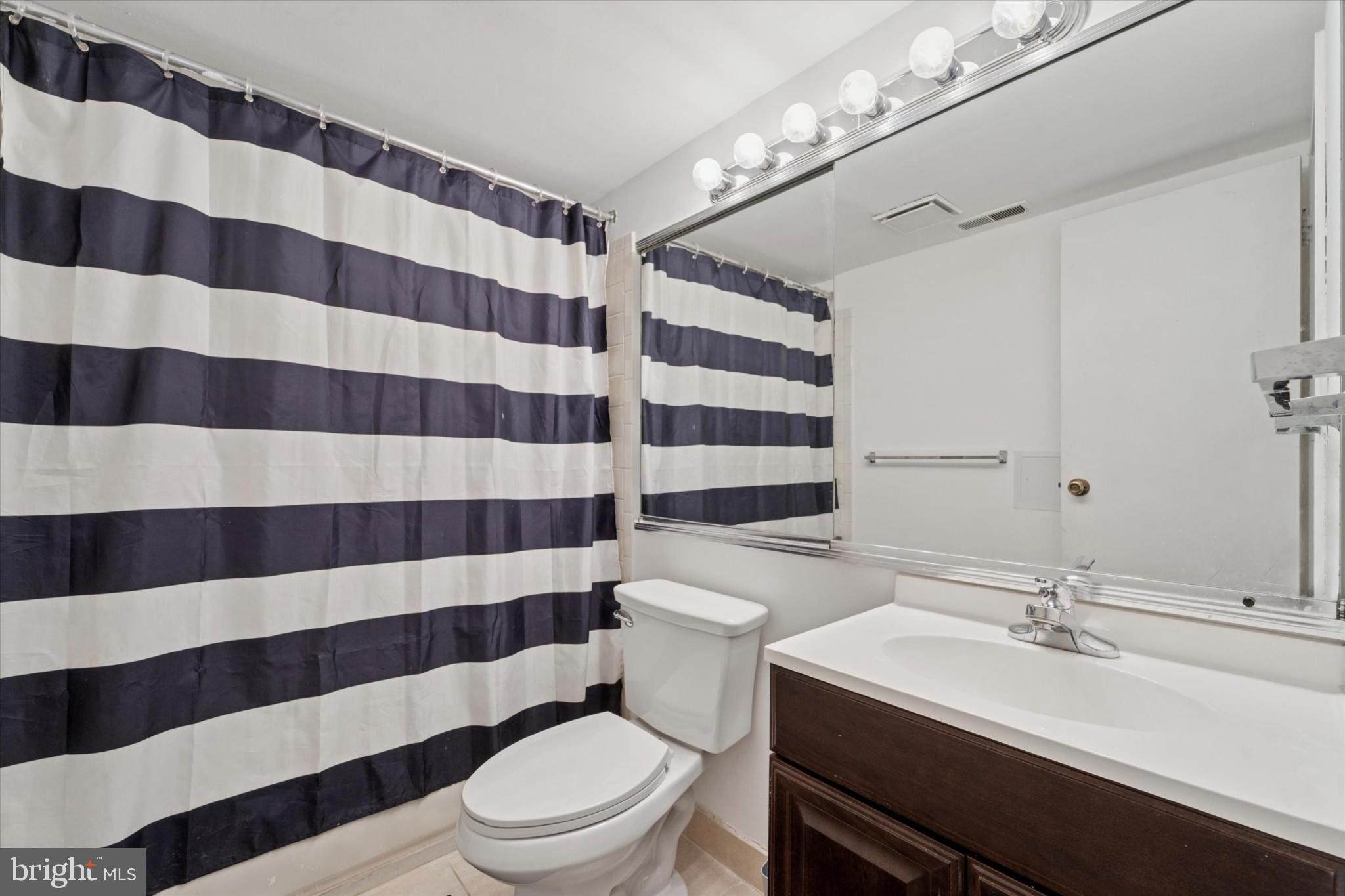 PAINTERS CROSSING - Residential