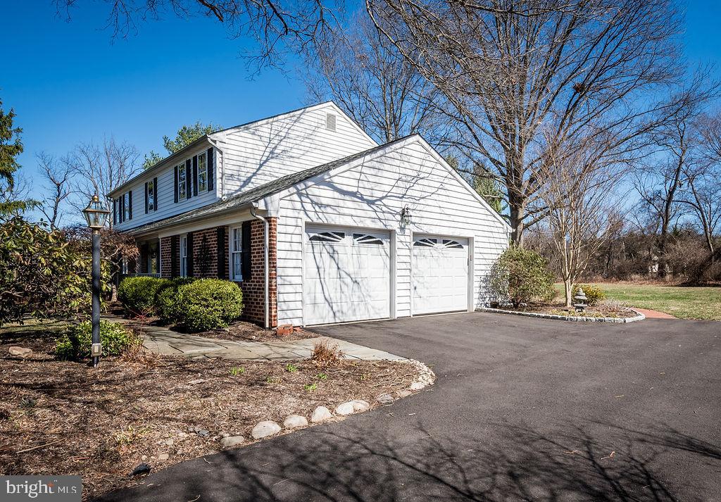 BLUEBERRY HILL - Residential