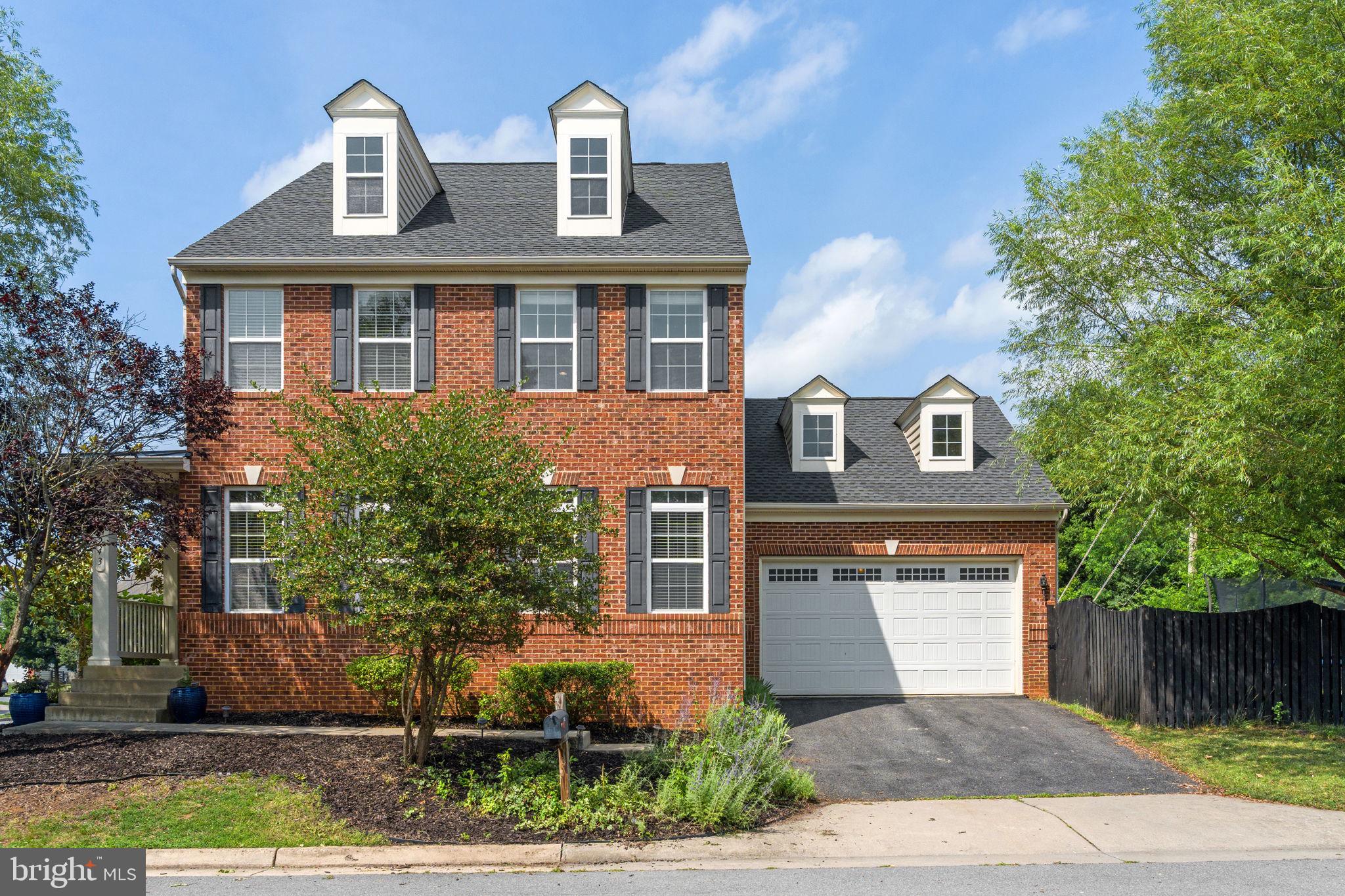 MEADOW VIEW - Residential