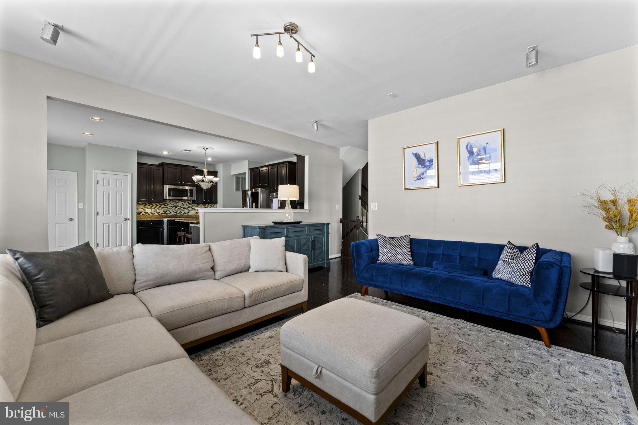 MEADOW VIEW - Residential