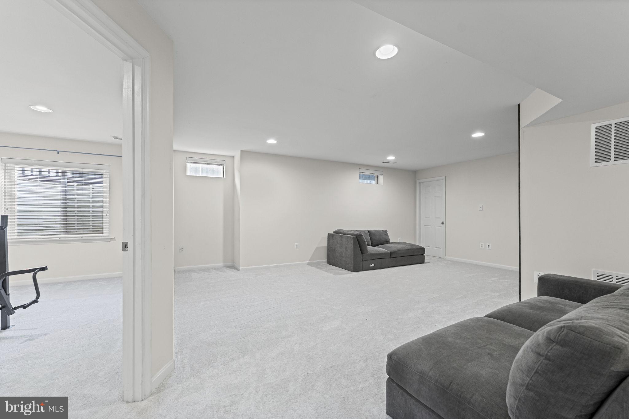 MEADOW VIEW - Residential