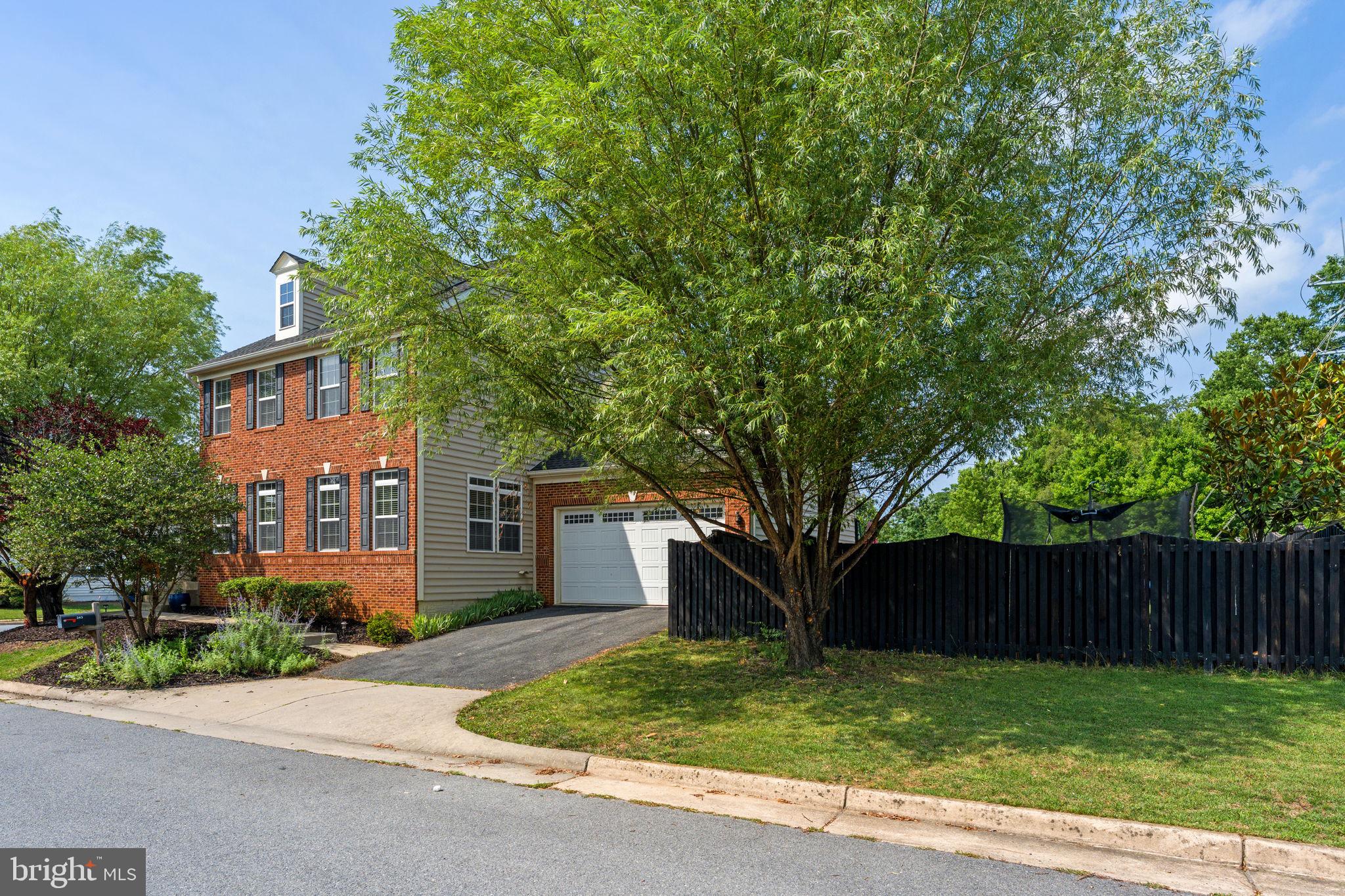 MEADOW VIEW - Residential