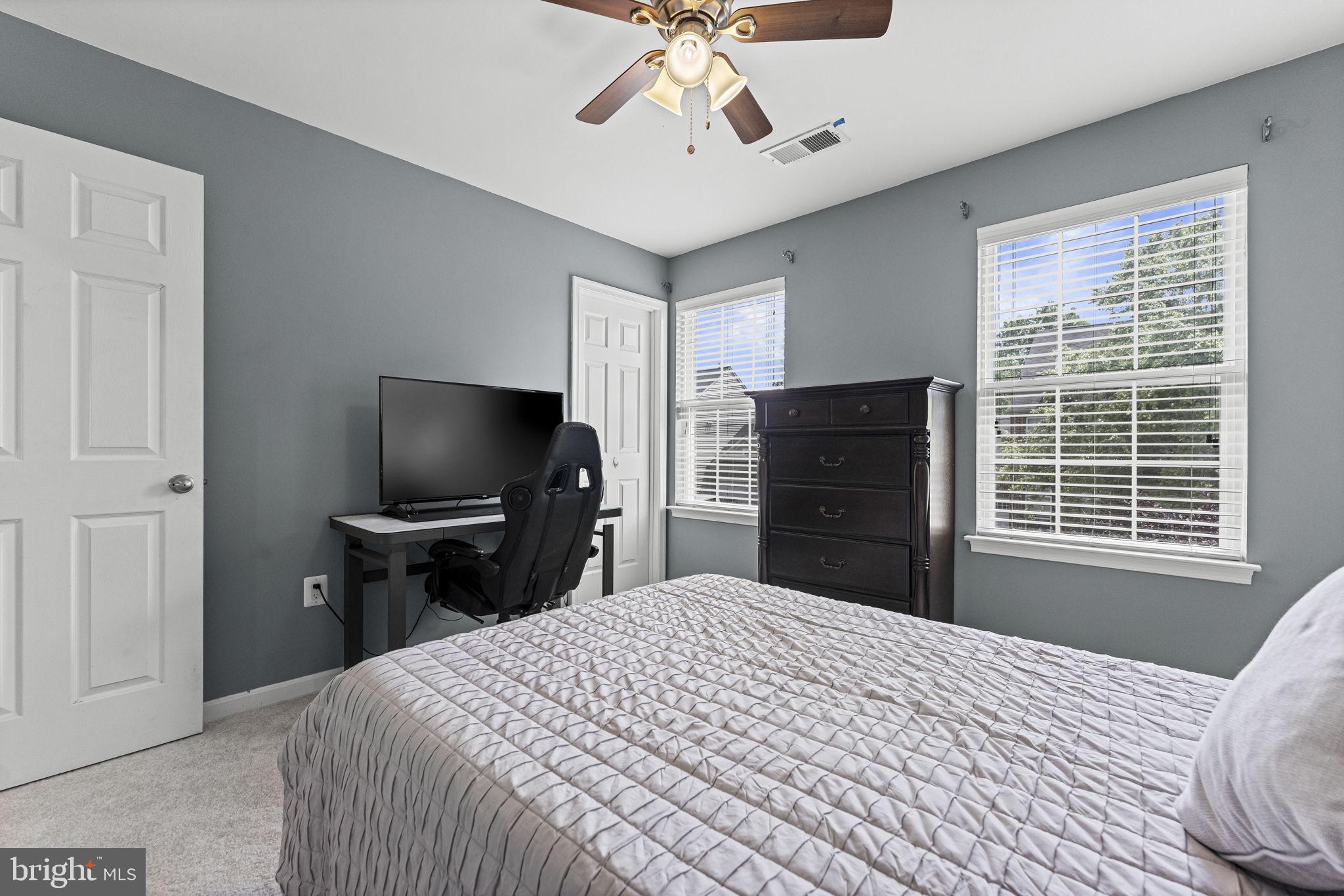 MEADOW VIEW - Residential