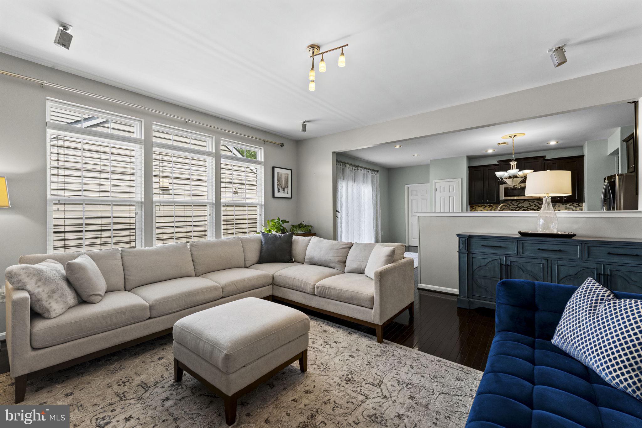 MEADOW VIEW - Residential