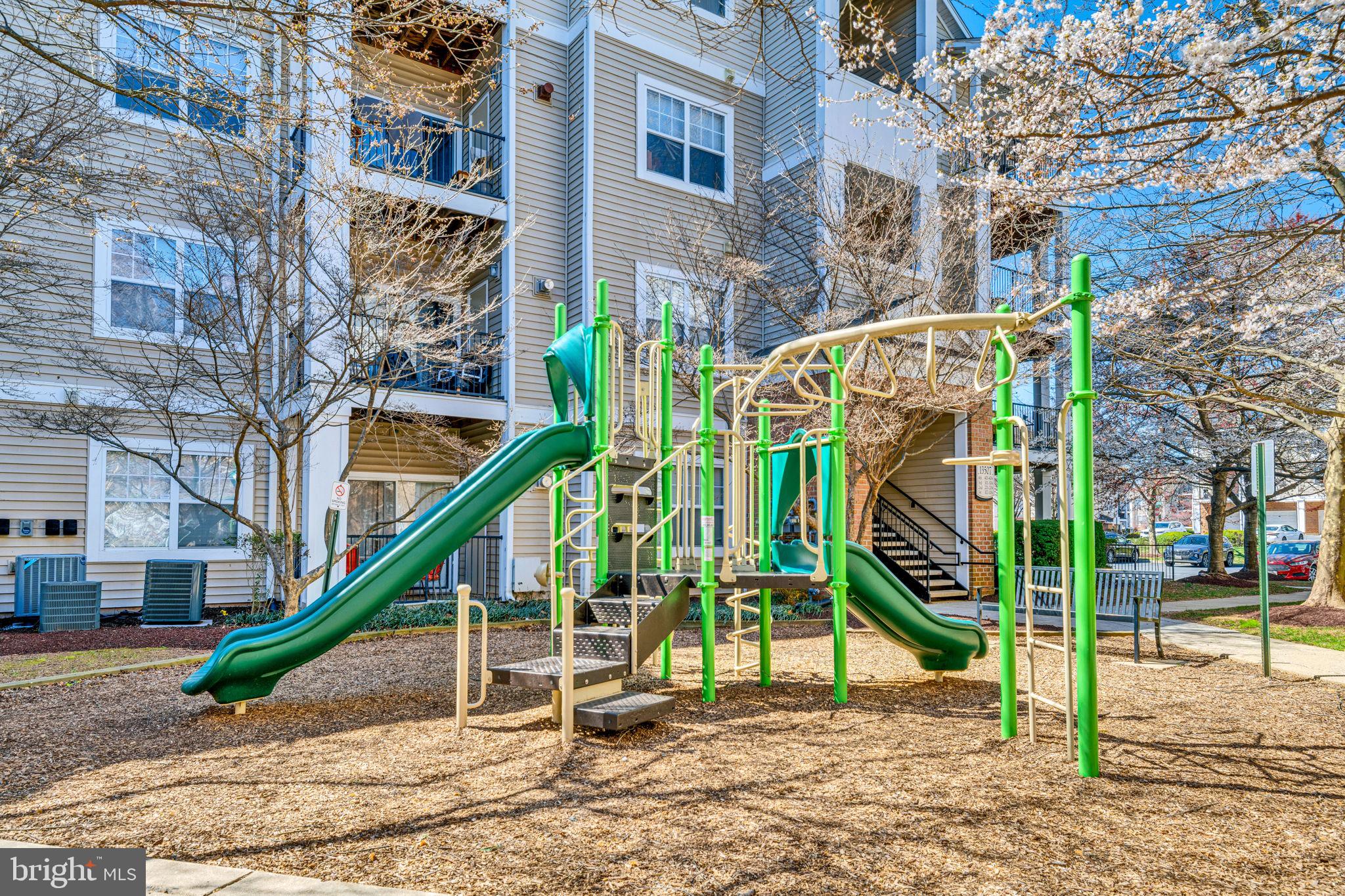 ASHMORE AT GERMANOWN COMMUNITY - Residential