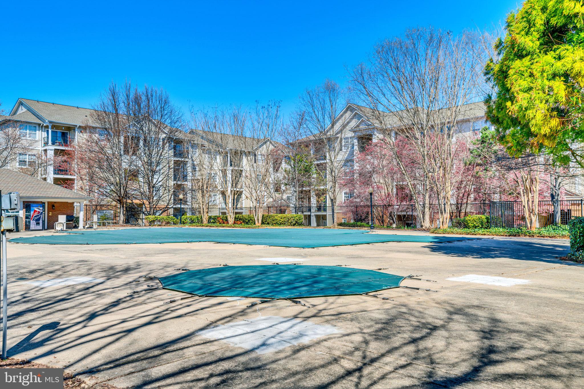 ASHMORE AT GERMANOWN COMMUNITY - Residential