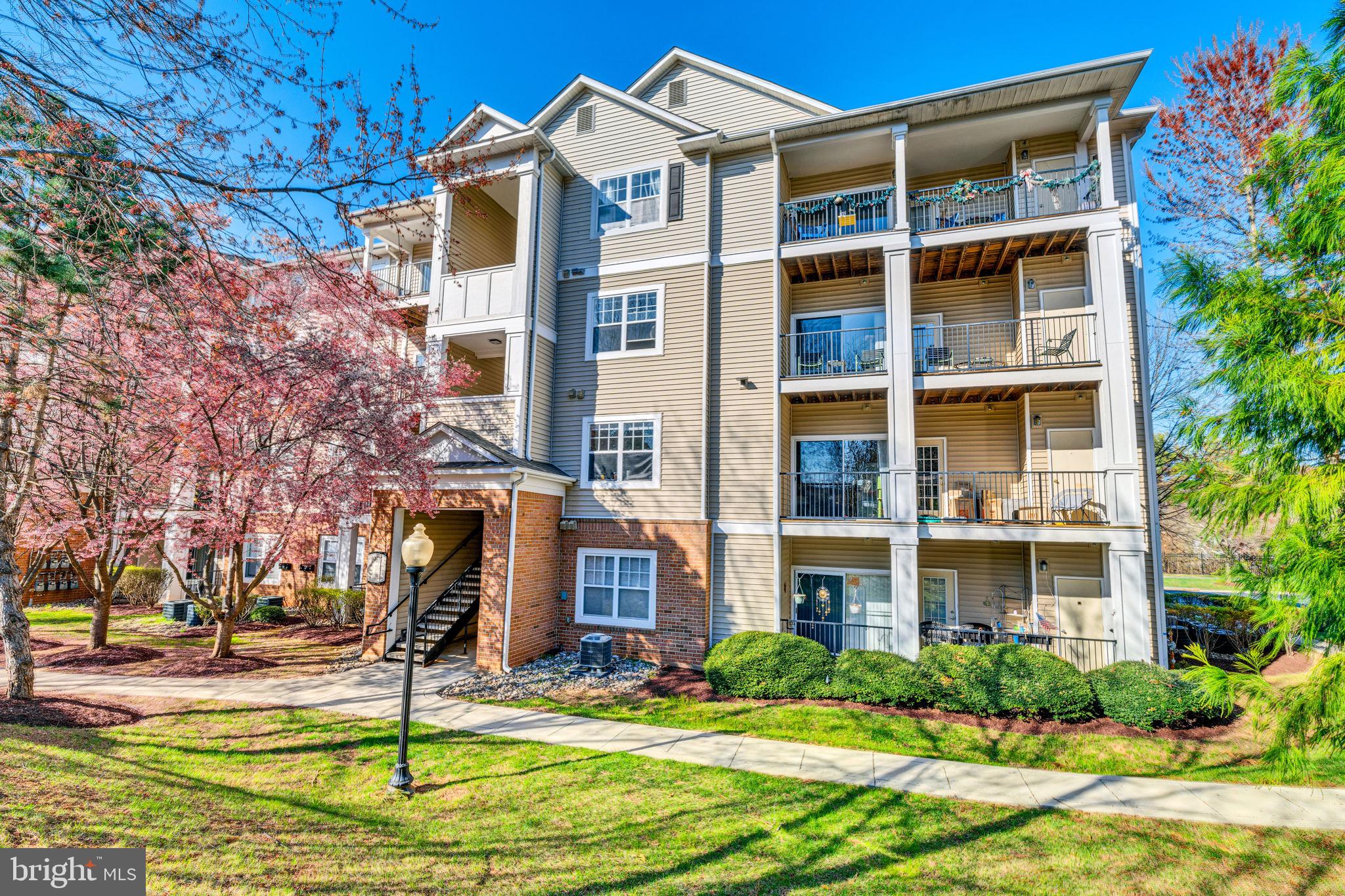 ASHMORE AT GERMANOWN COMMUNITY - Residential