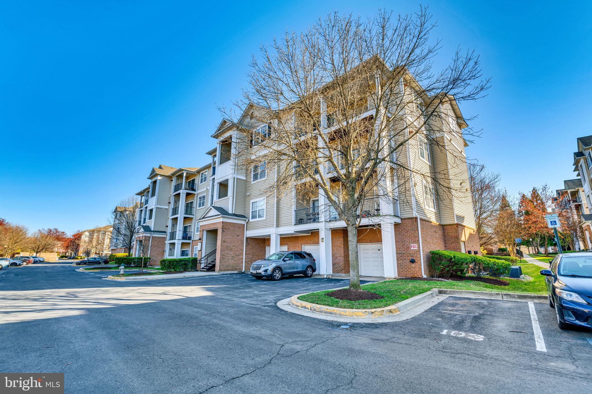 ASHMORE AT GERMANOWN COMMUNITY - Residential