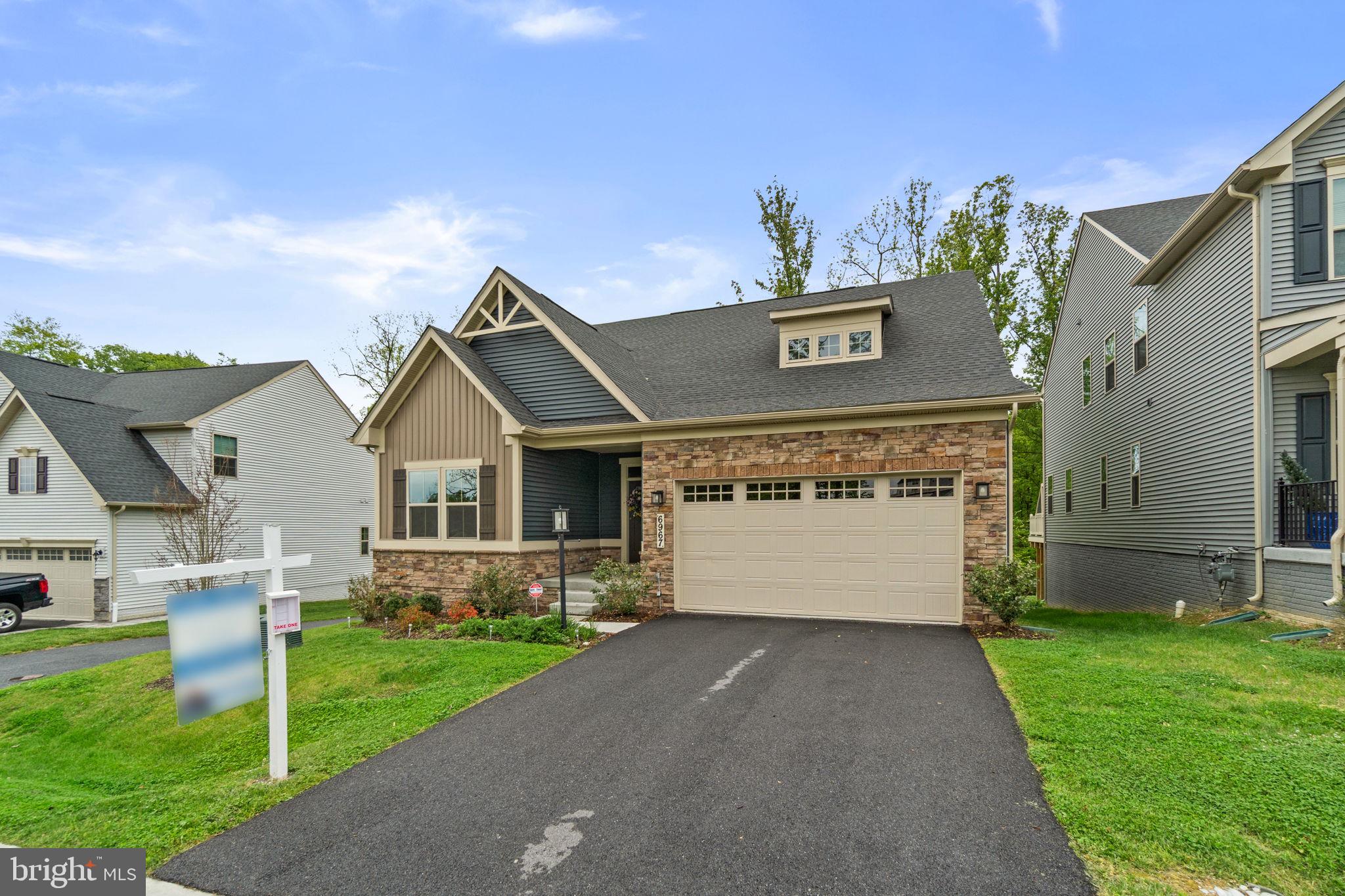LAKE LINGANORE - Residential