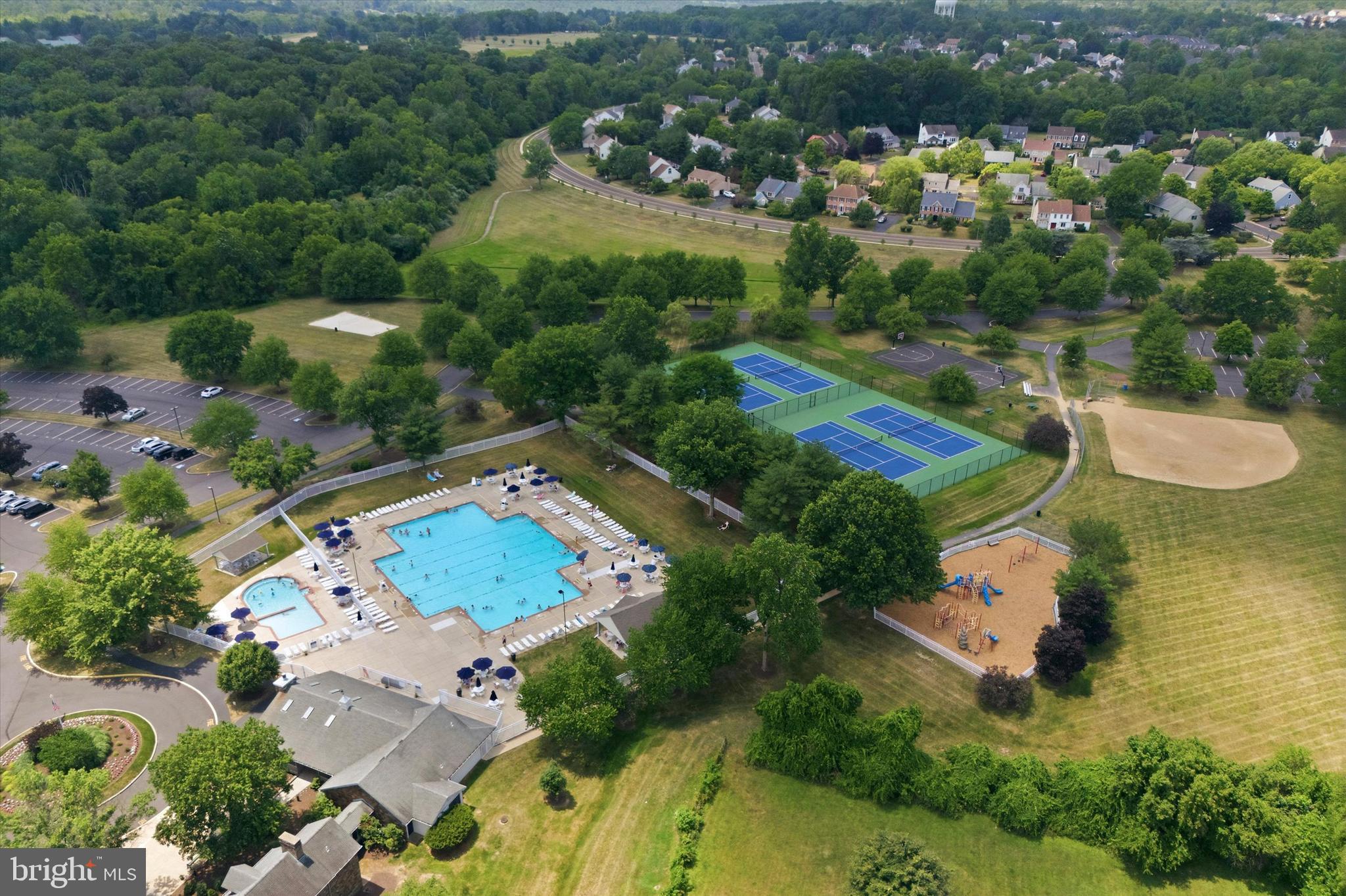 NEWTOWN GRANT - Residential