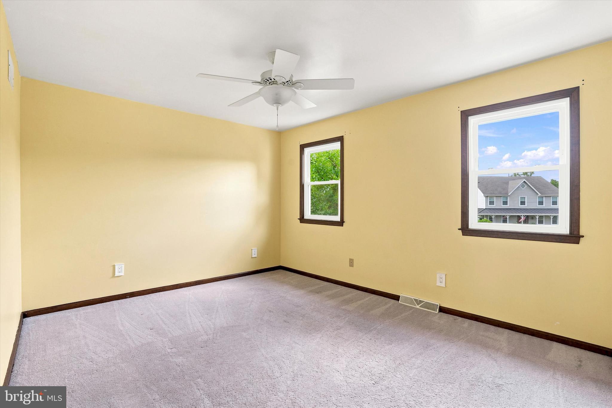 NEWTOWN GRANT - Residential