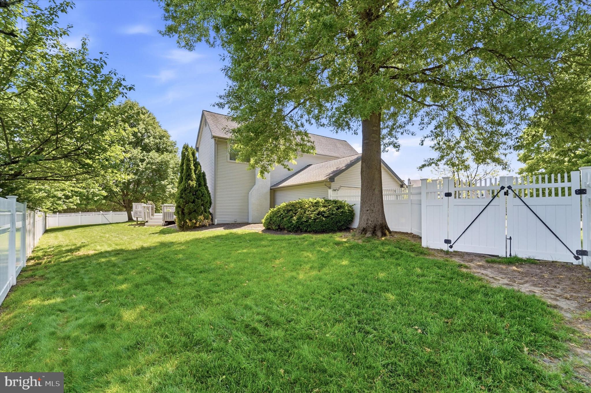 NEWTOWN GRANT - Residential