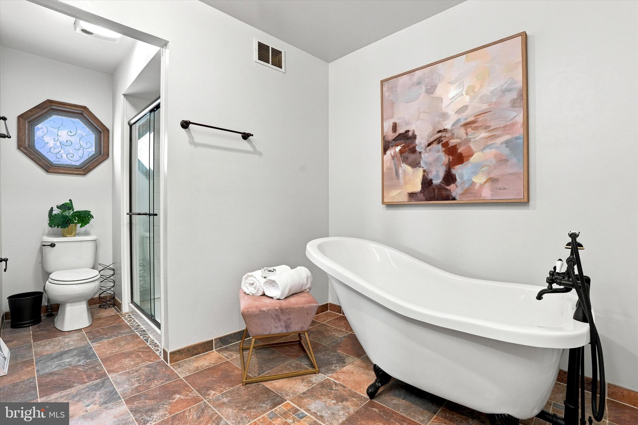 NEWTOWN GRANT - Residential