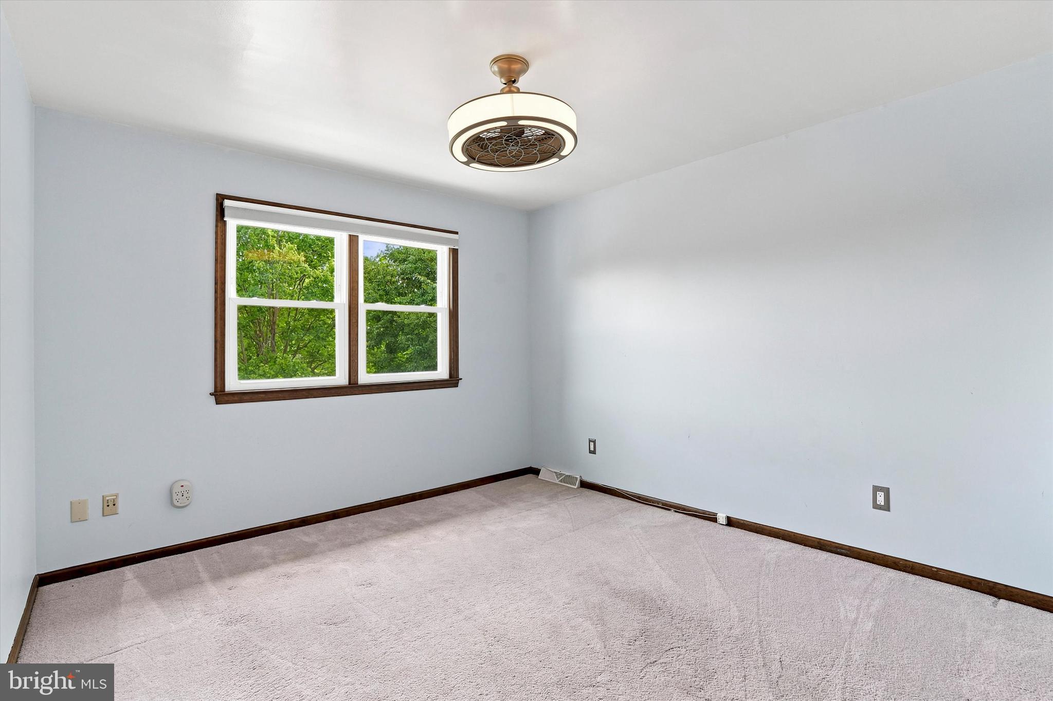 NEWTOWN GRANT - Residential