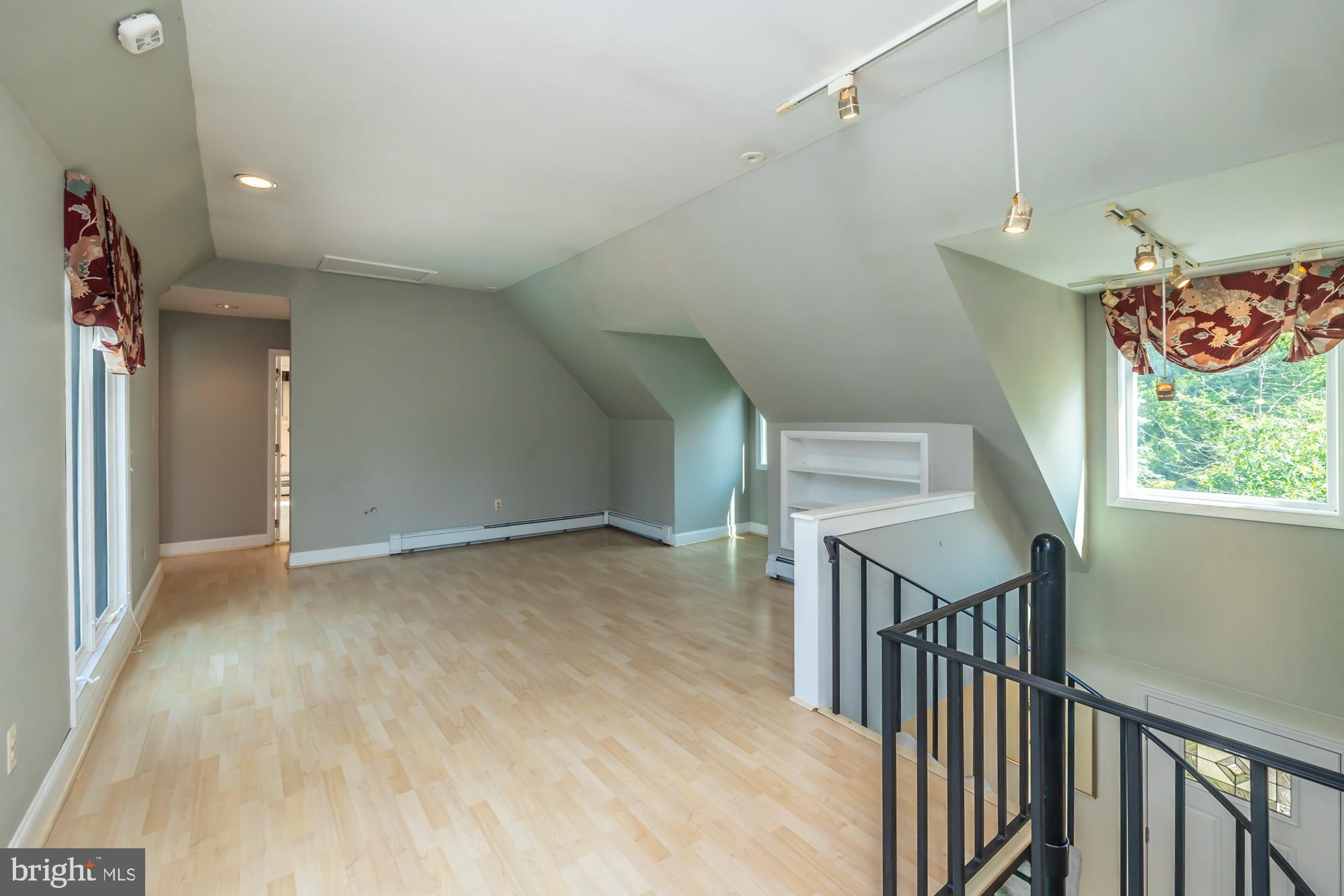 WYNMERE HUNT - Residential