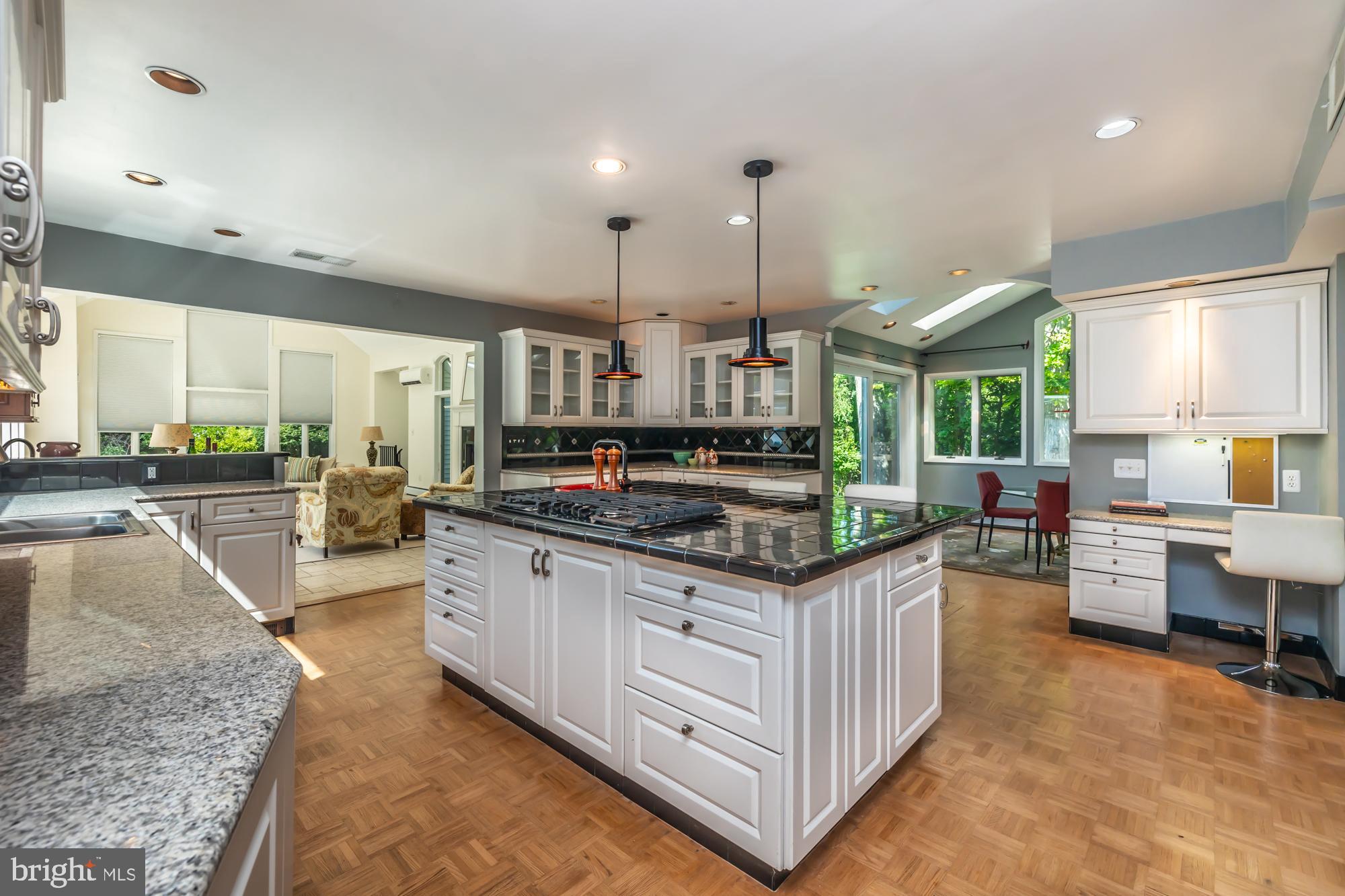 WYNMERE HUNT - Residential