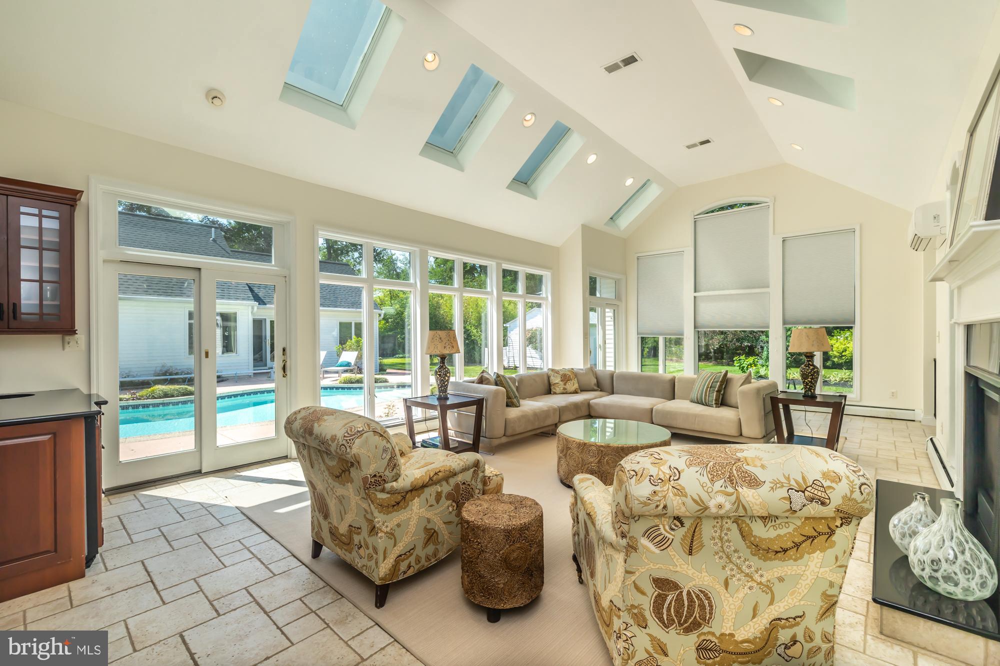 WYNMERE HUNT - Residential