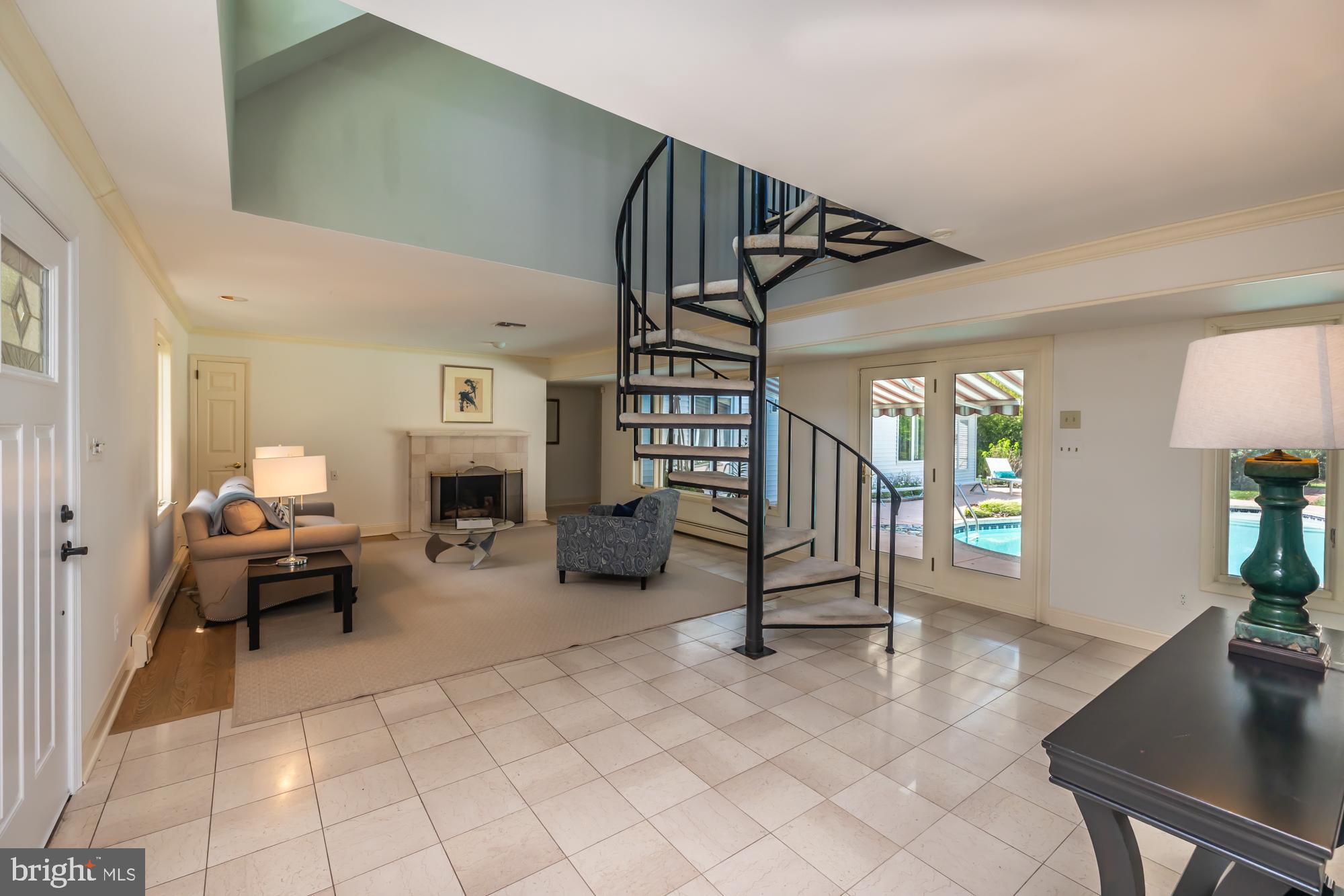 WYNMERE HUNT - Residential