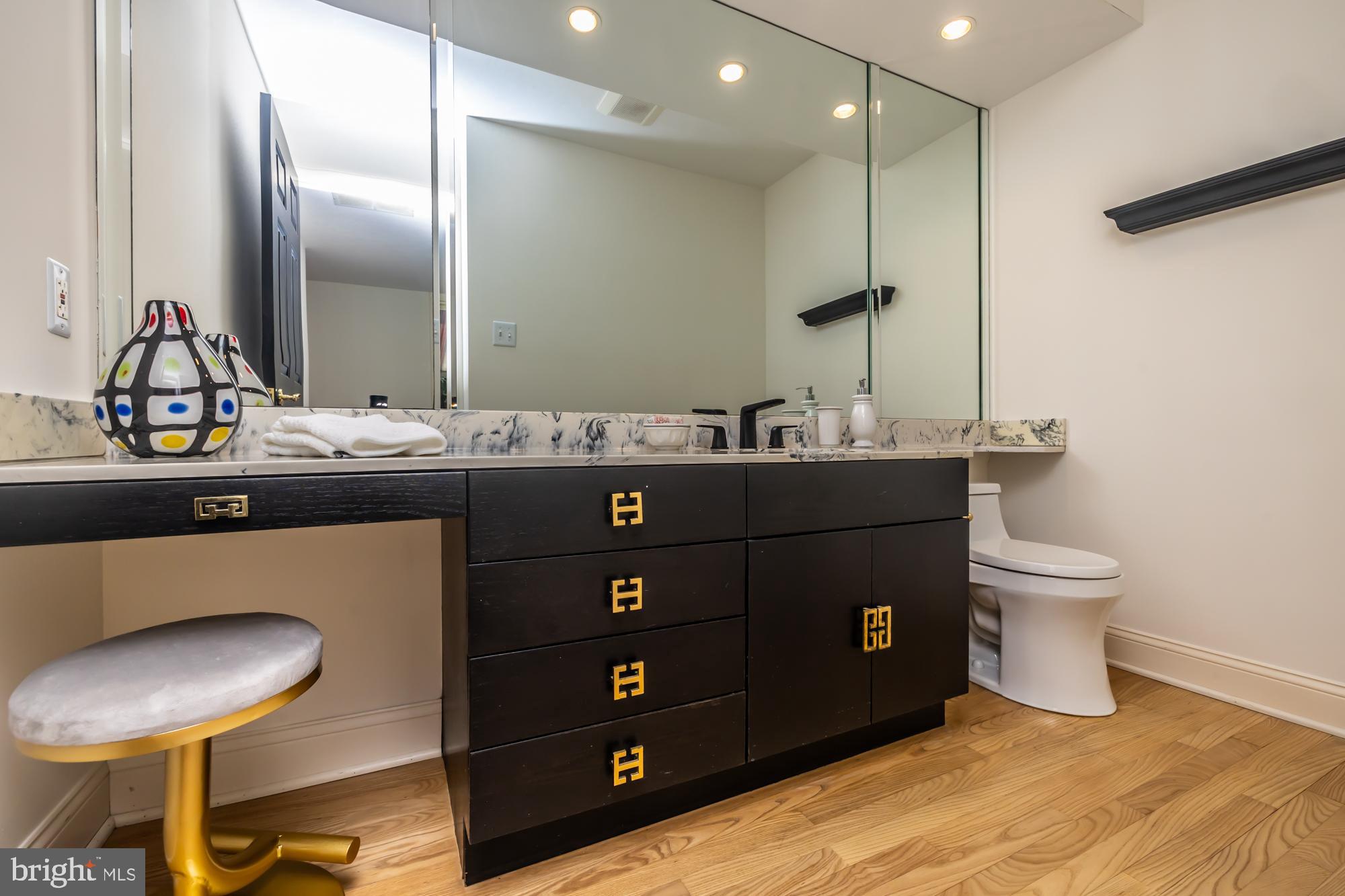 WYNMERE HUNT - Residential