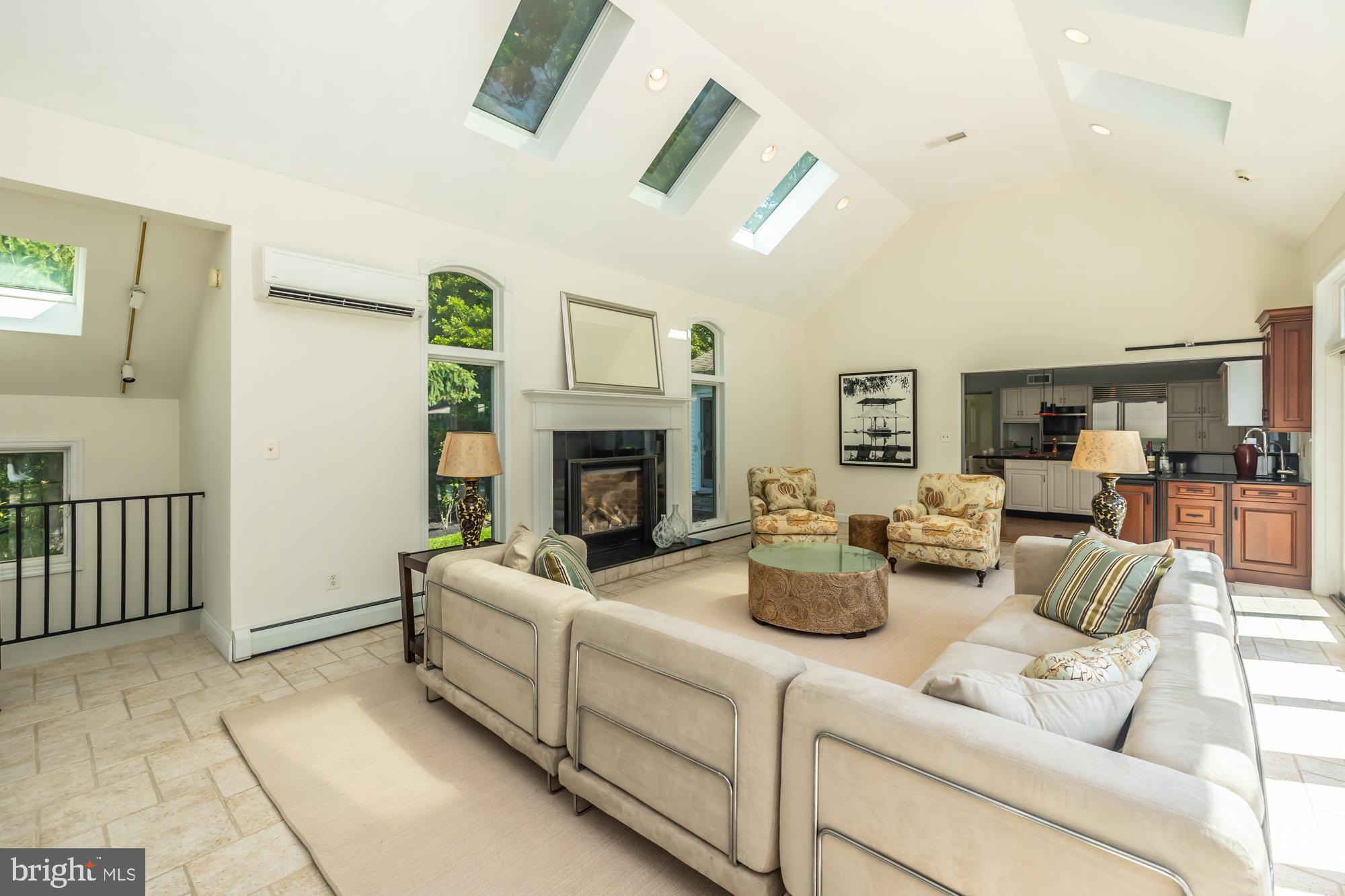 WYNMERE HUNT - Residential