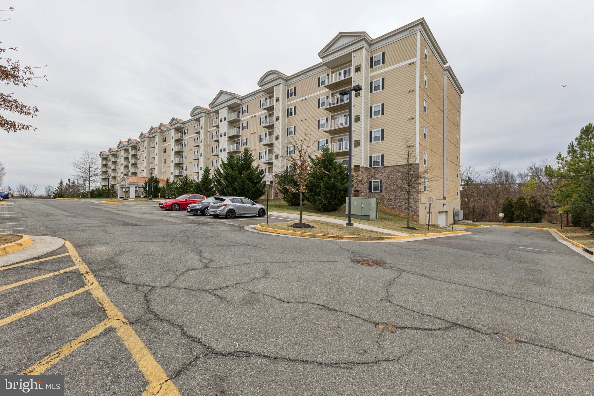 ISABELLA AT MONTICELLO MEWS - Residential