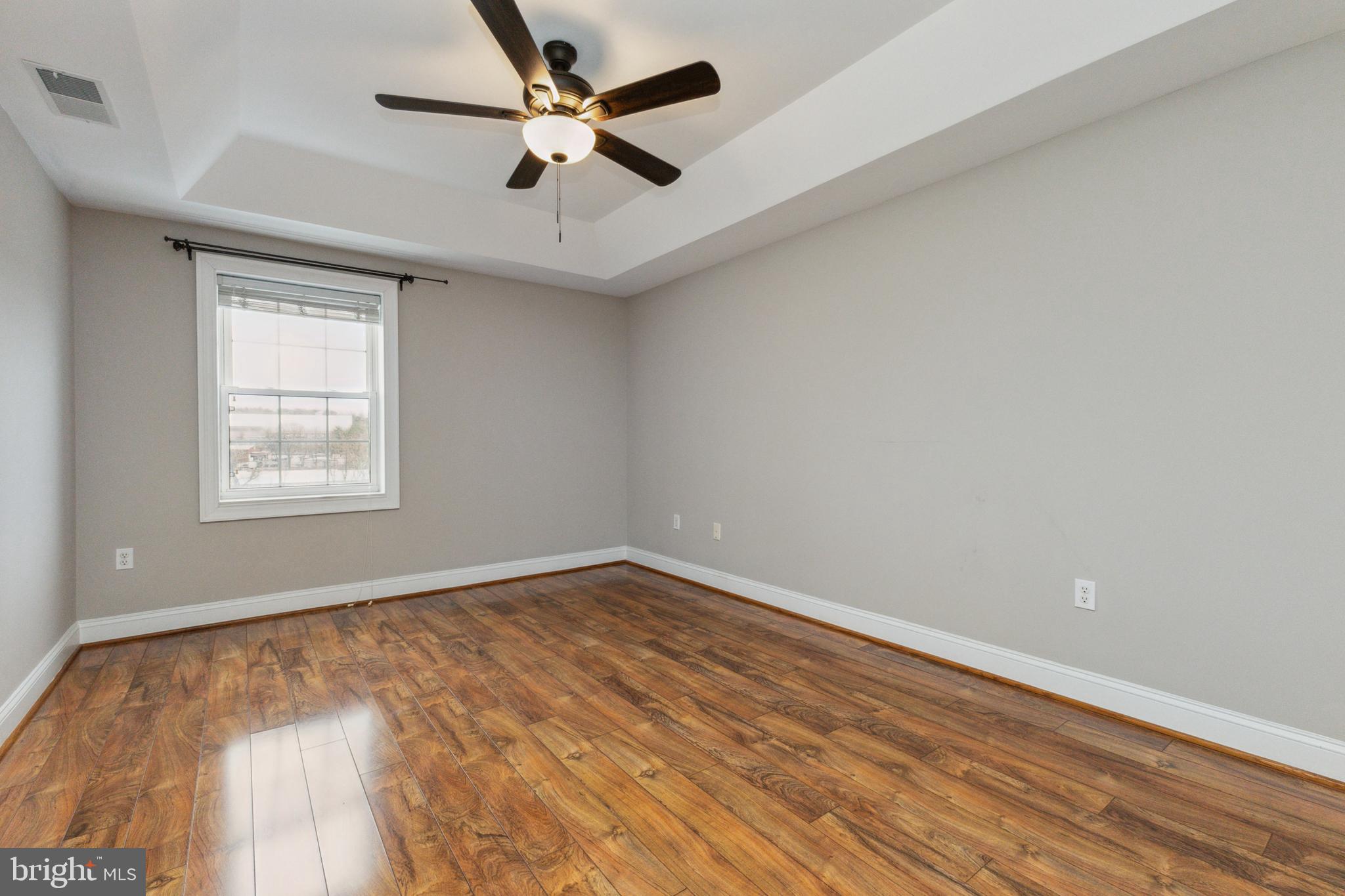 ISABELLA AT MONTICELLO MEWS - Residential