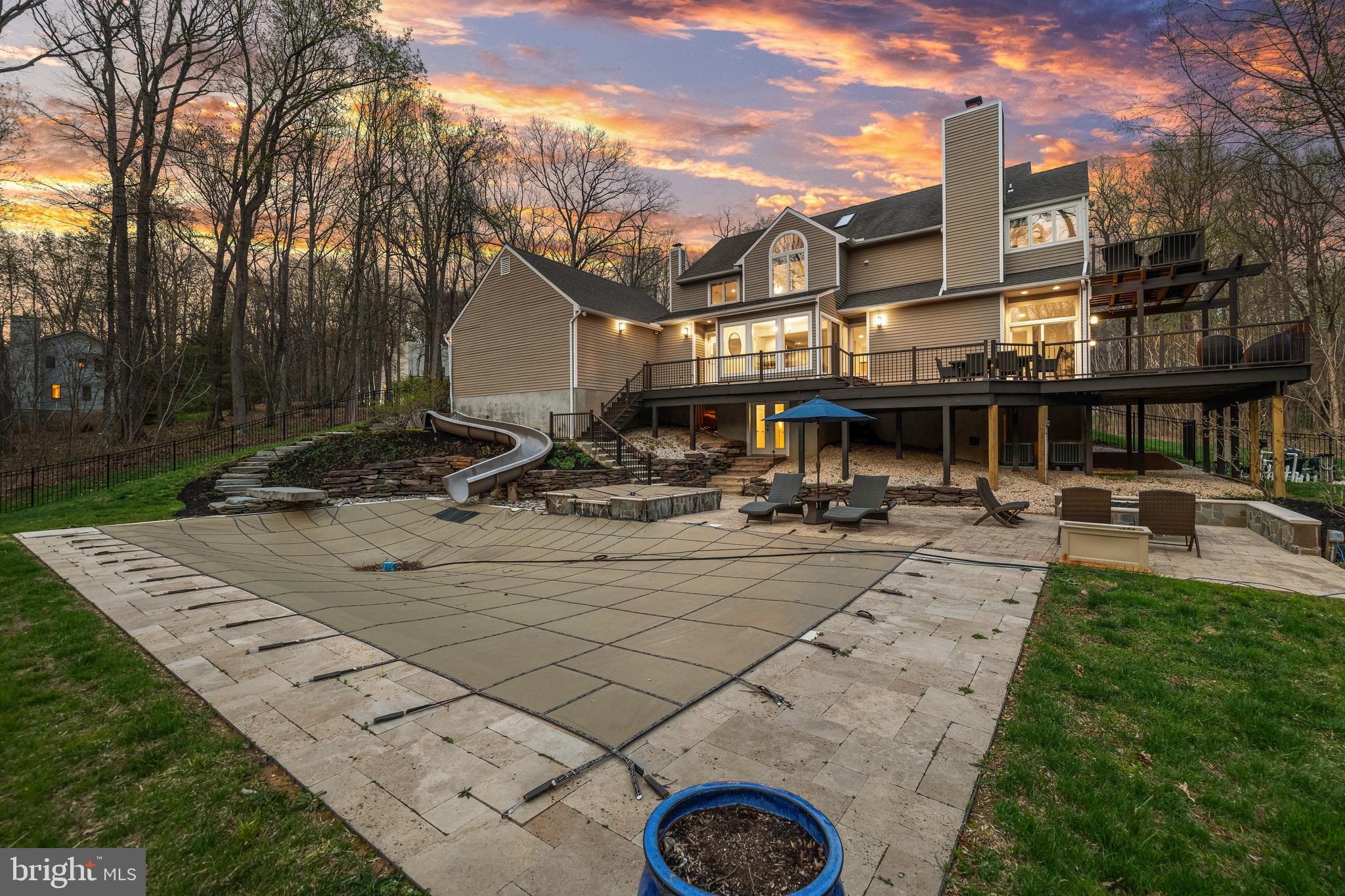 WOODSYDE HEIGHTS - Residential