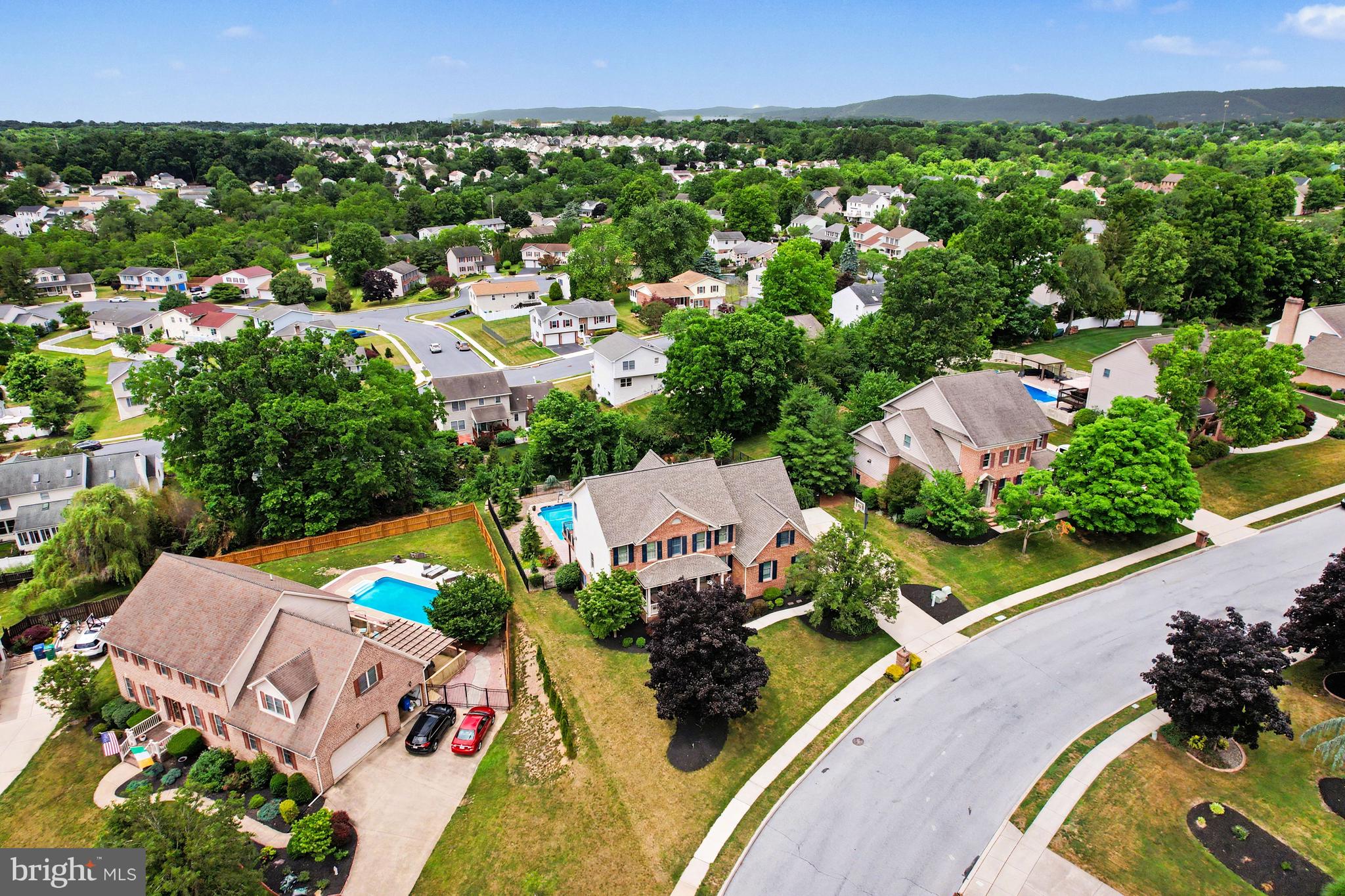 WINDMERE - Residential