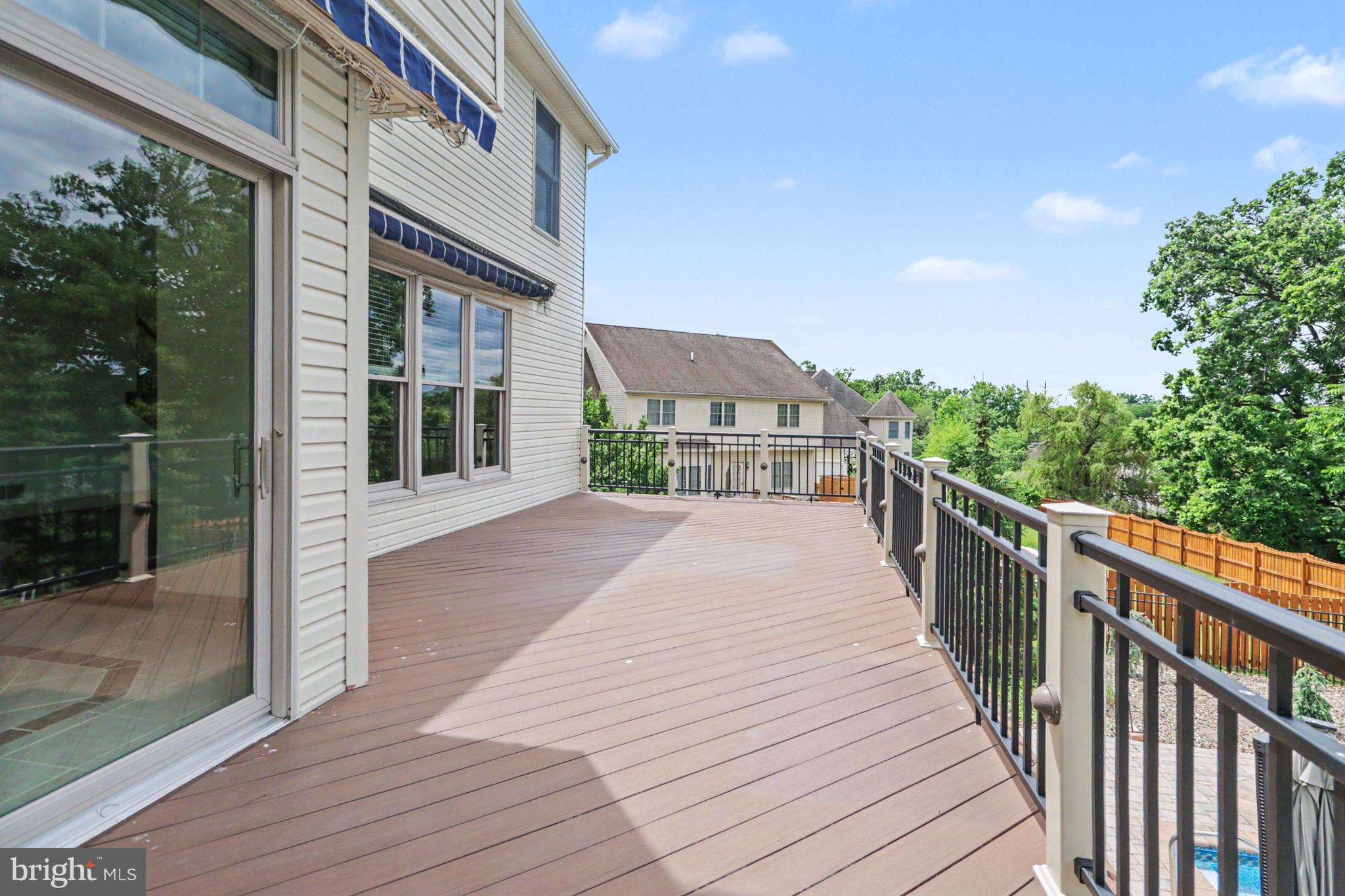 WINDMERE - Residential