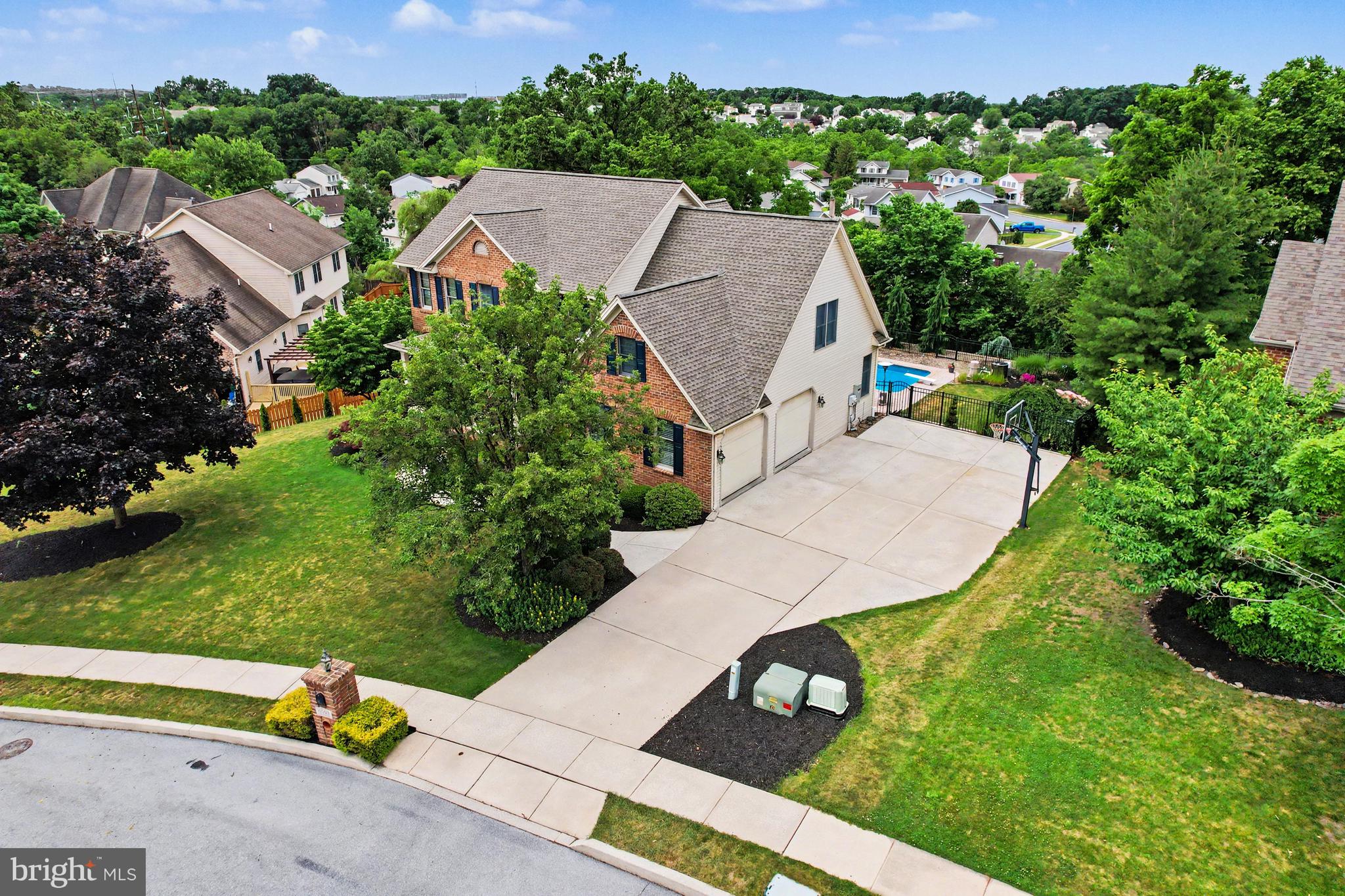 WINDMERE - Residential