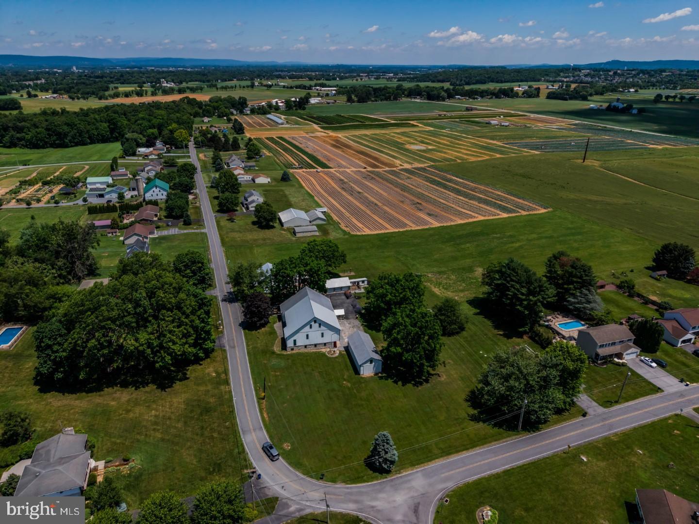 OAK GROVE ESTATES - Residential
