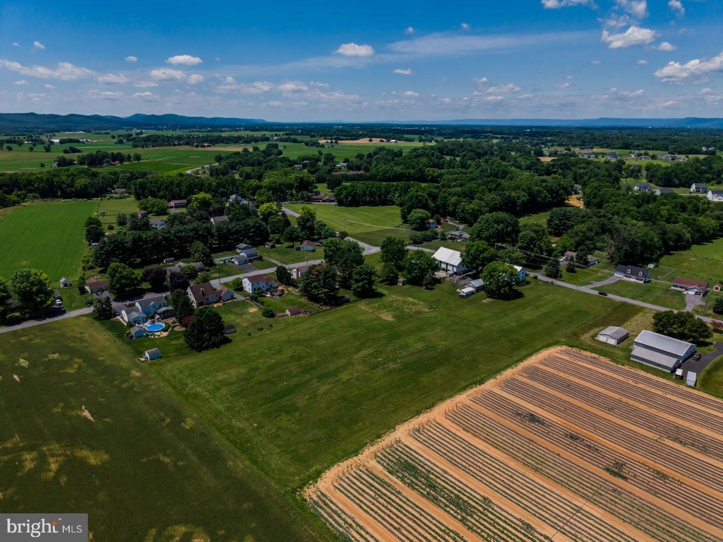 OAK GROVE ESTATES - Residential