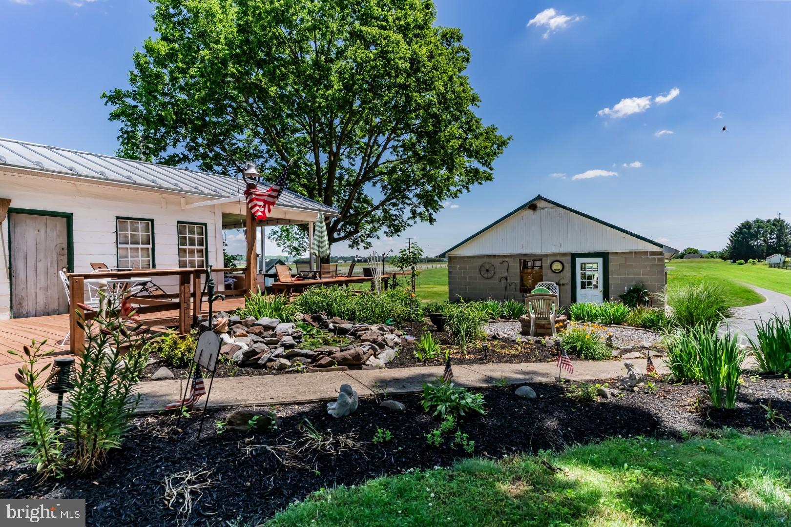 OAK GROVE ESTATES - Residential