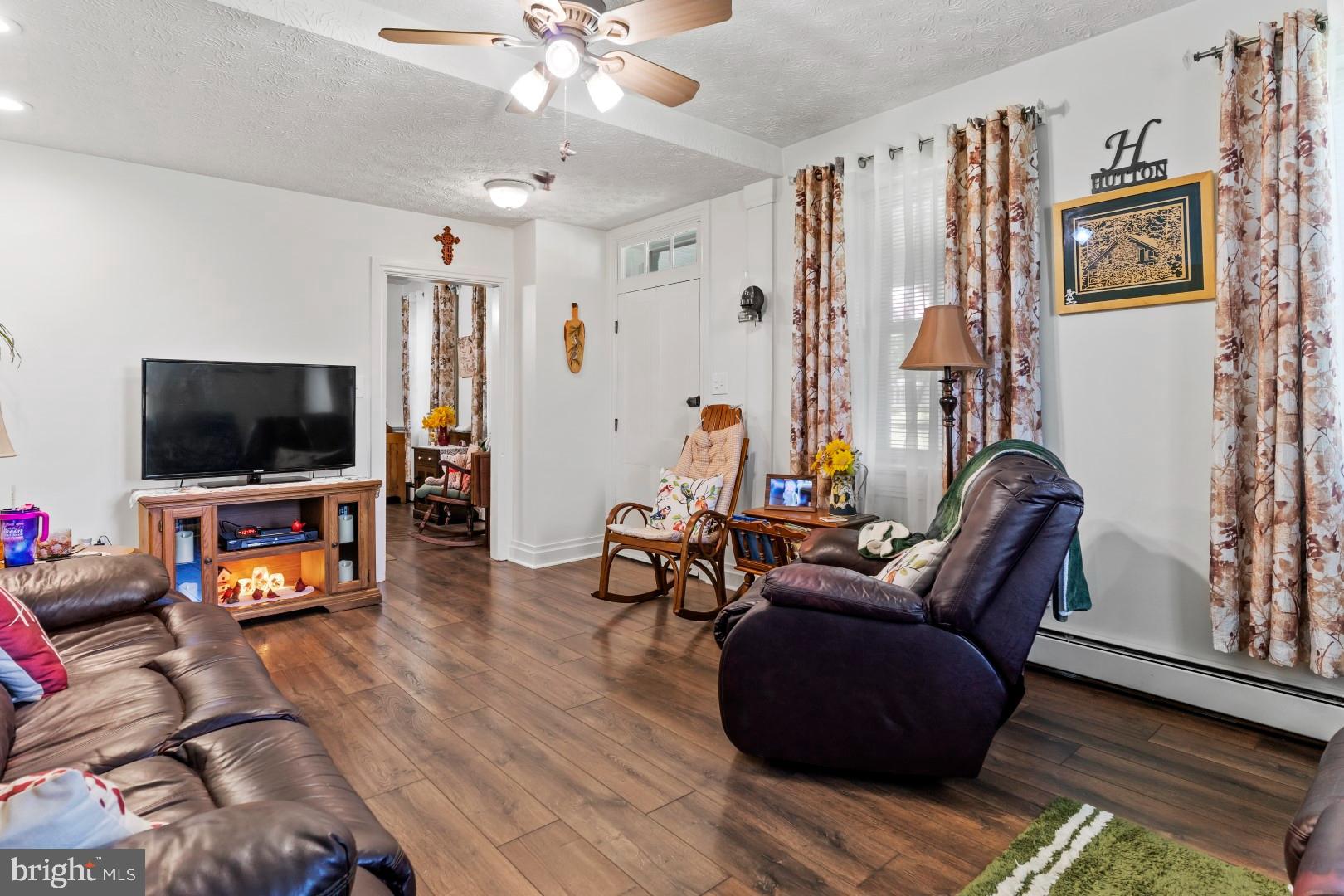 OAK GROVE ESTATES - Residential