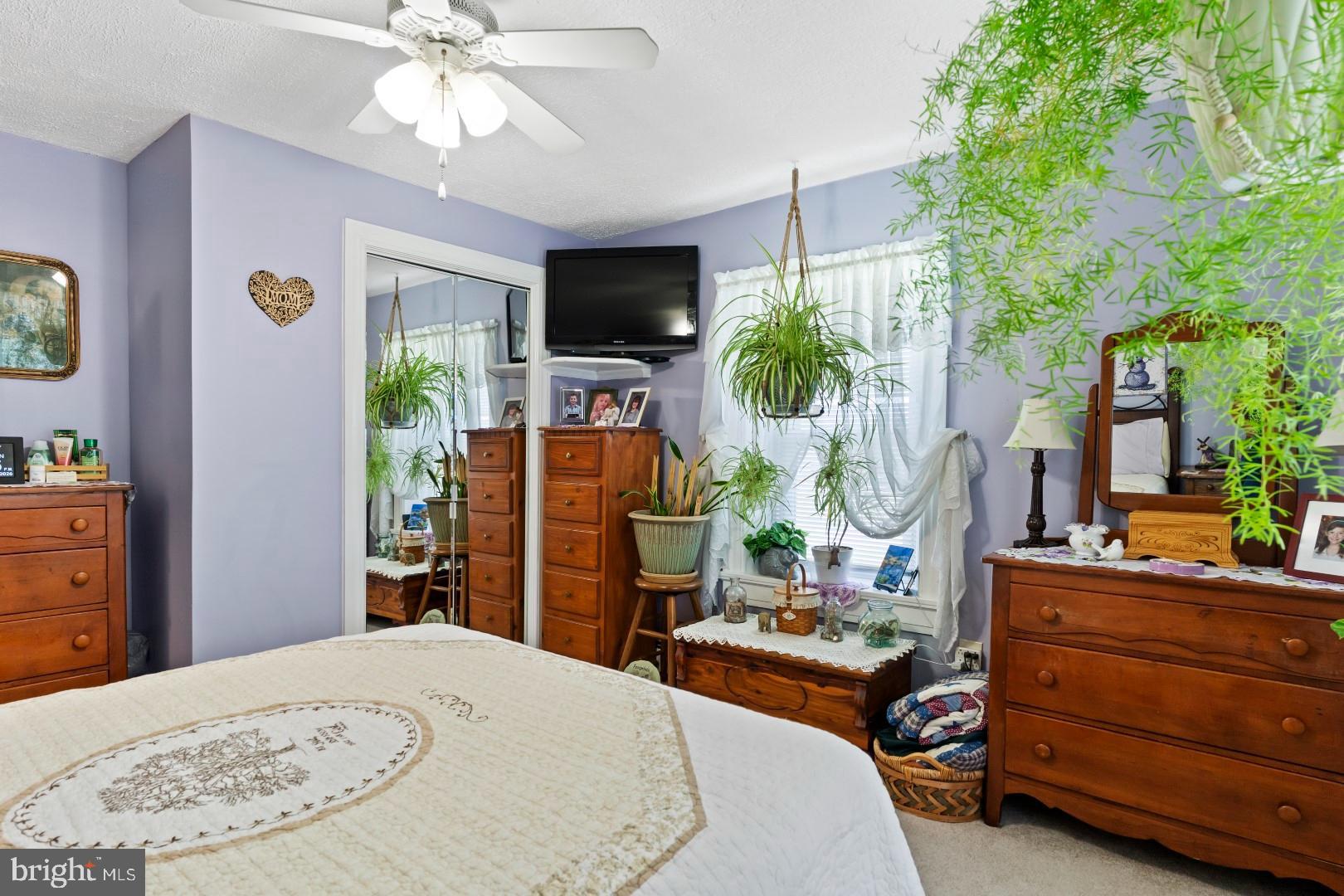 OAK GROVE ESTATES - Residential