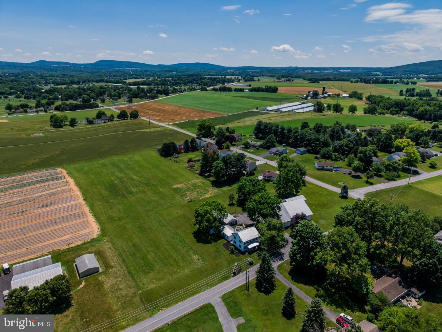 OAK GROVE ESTATES - Residential