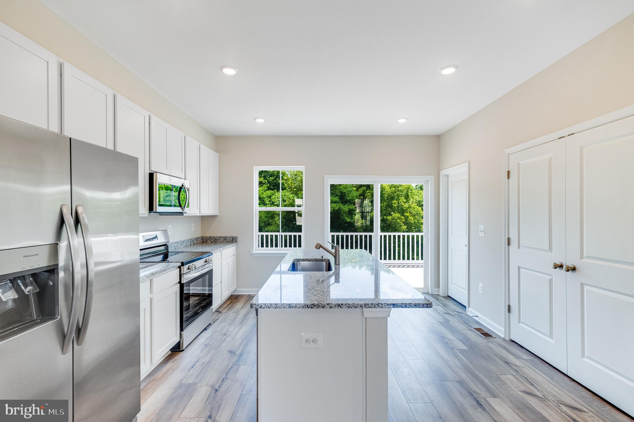 COLD SPRING RUN - Residential