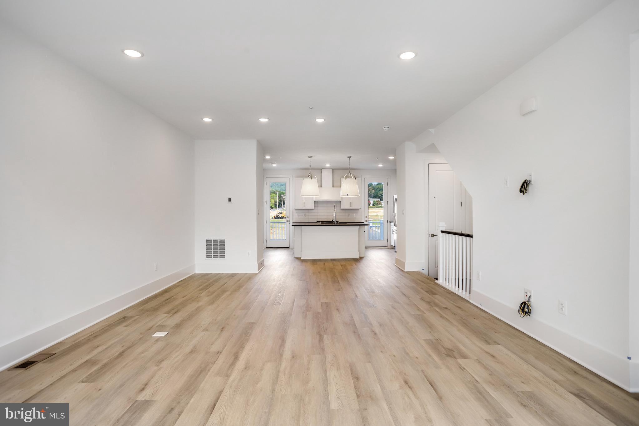 GAMBRILL GLENN - Residential
