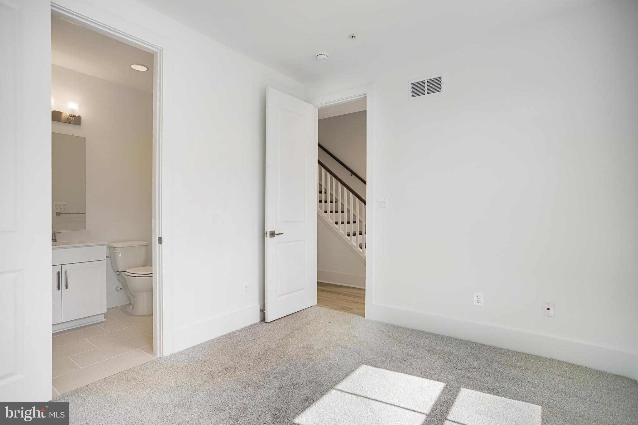 GAMBRILL GLENN - Residential