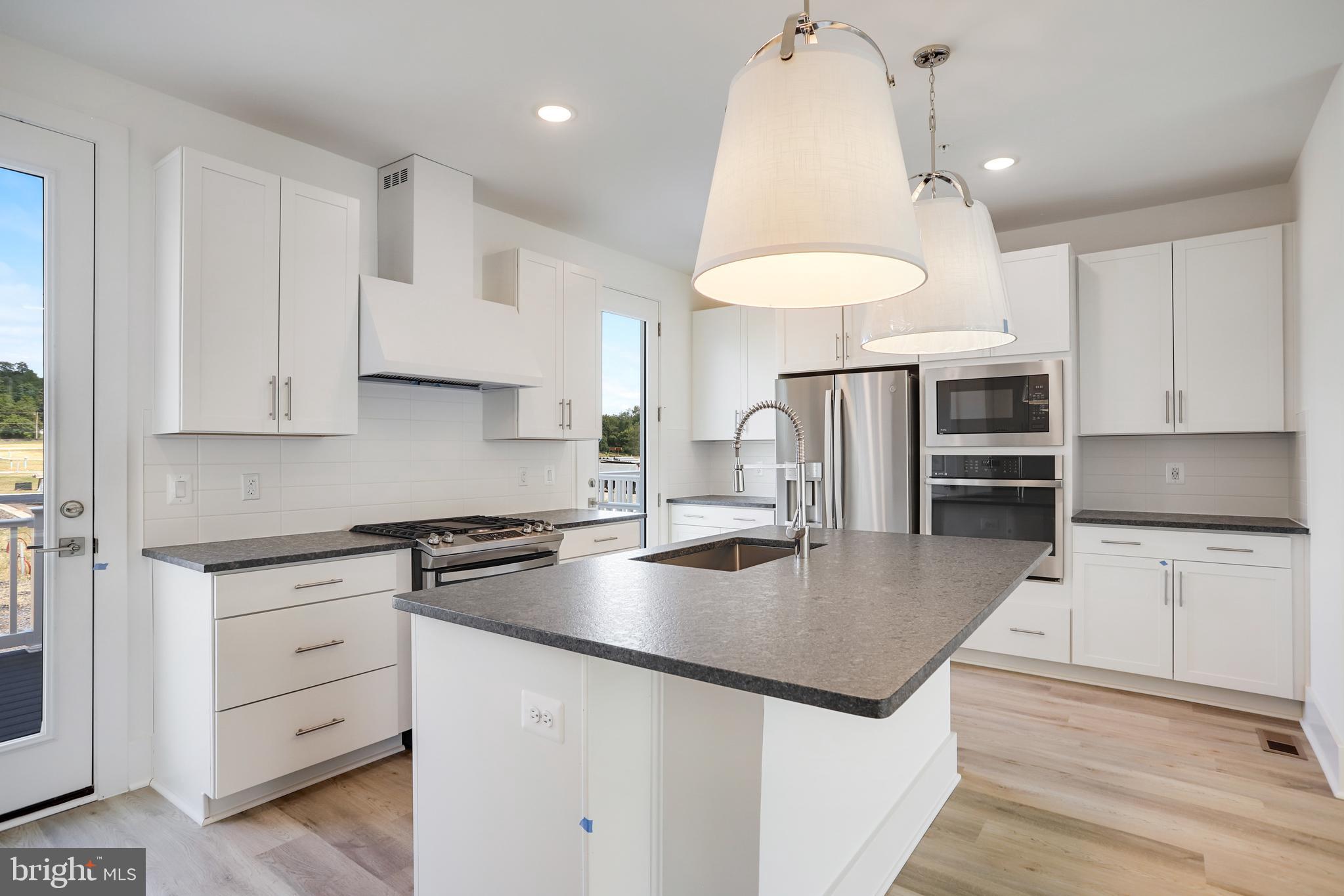 GAMBRILL GLENN - Residential