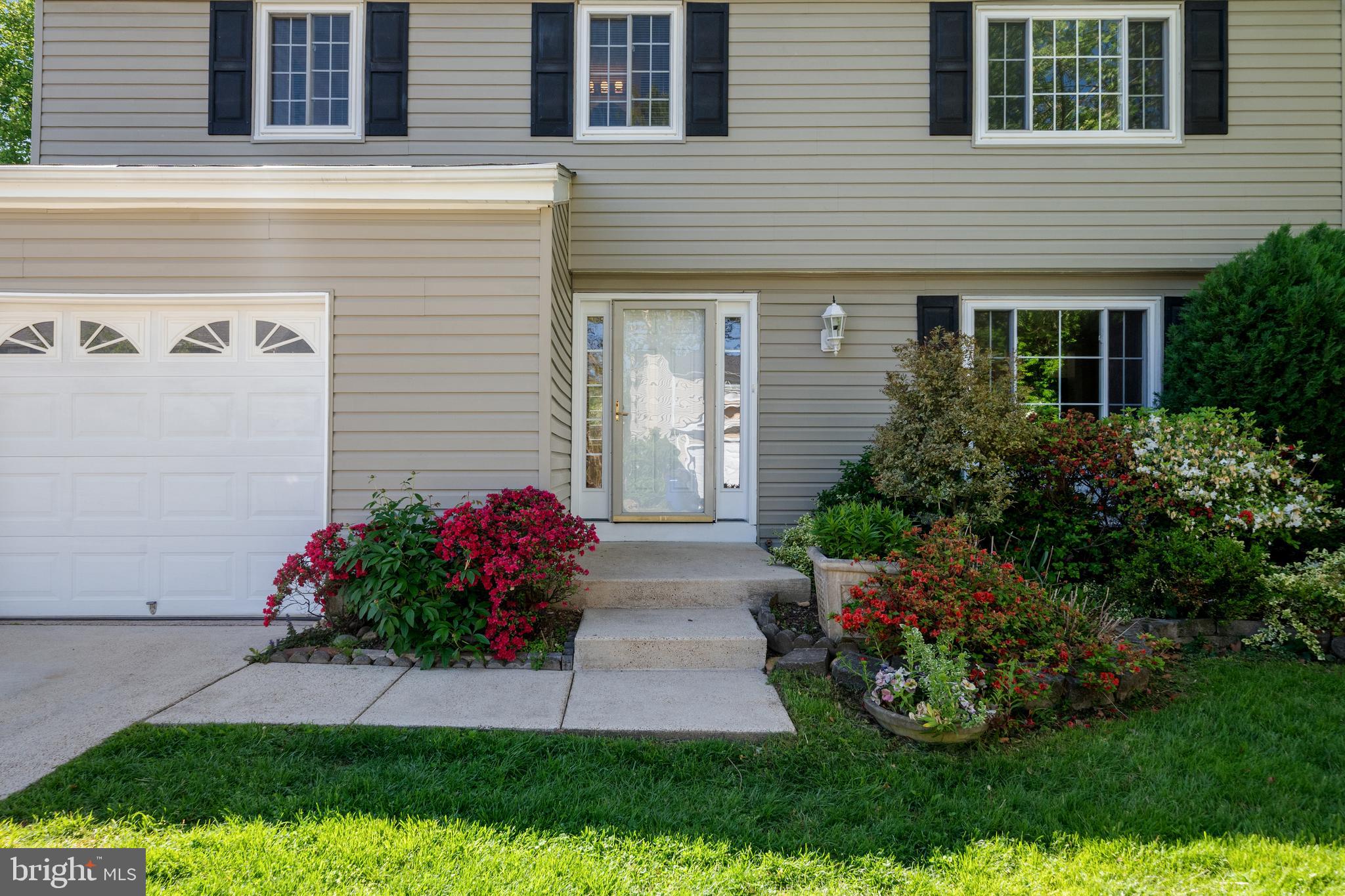 ESTATES AT EAGLE LIE - Residential