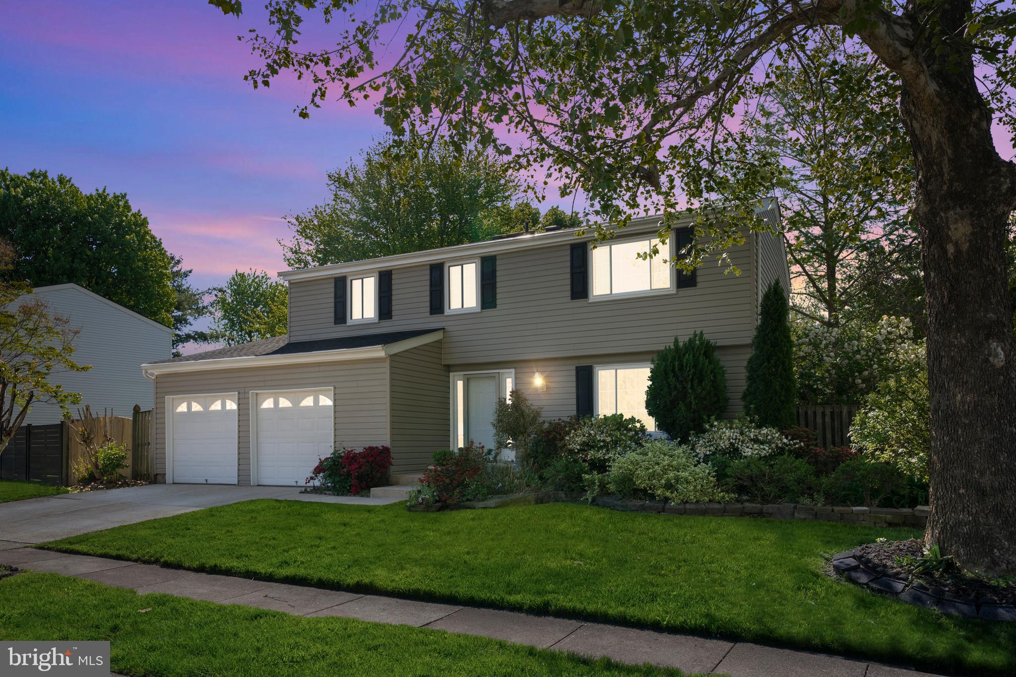ESTATES AT EAGLE LIE - Residential