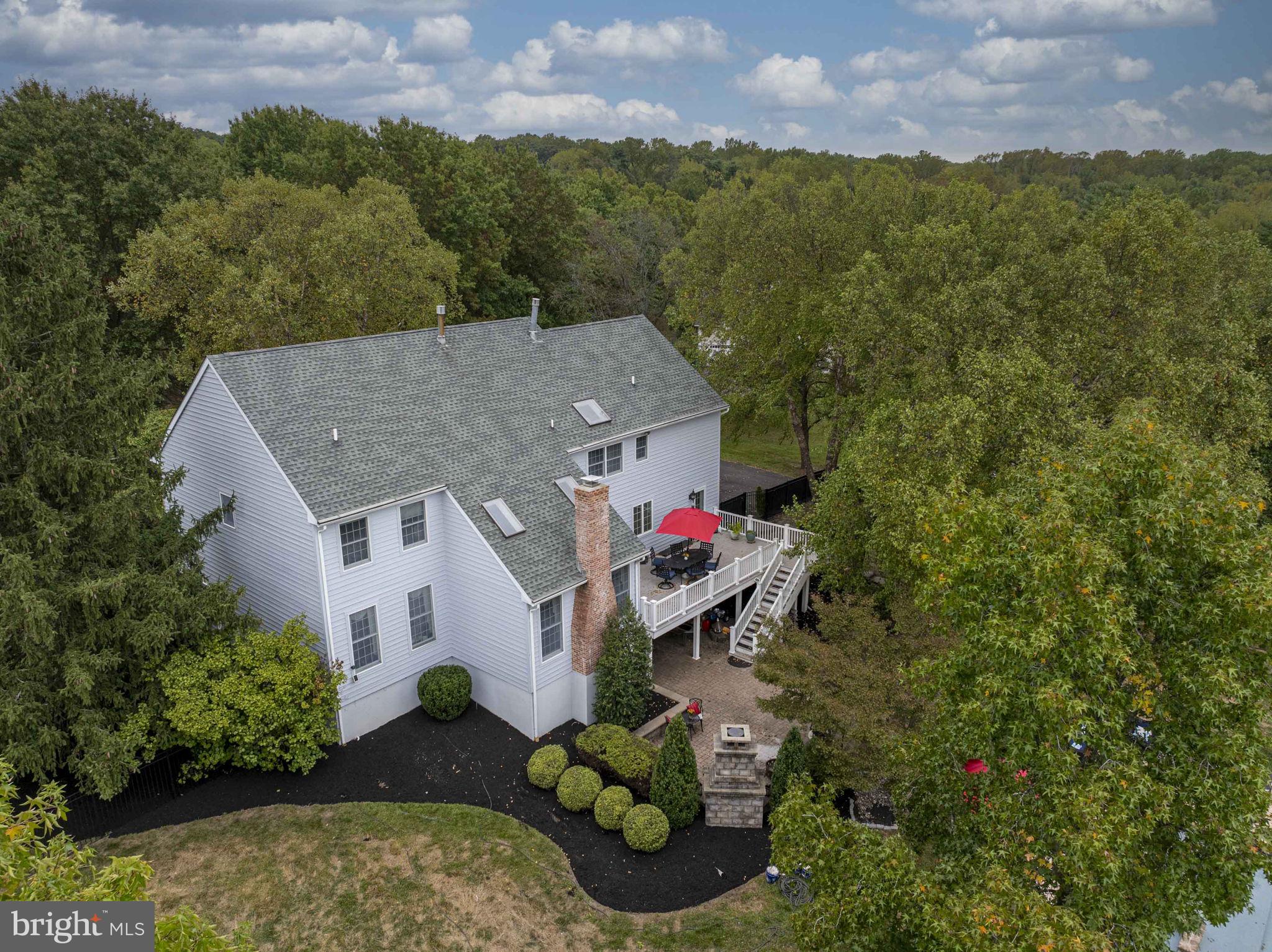 THE MEADOWS - Residential